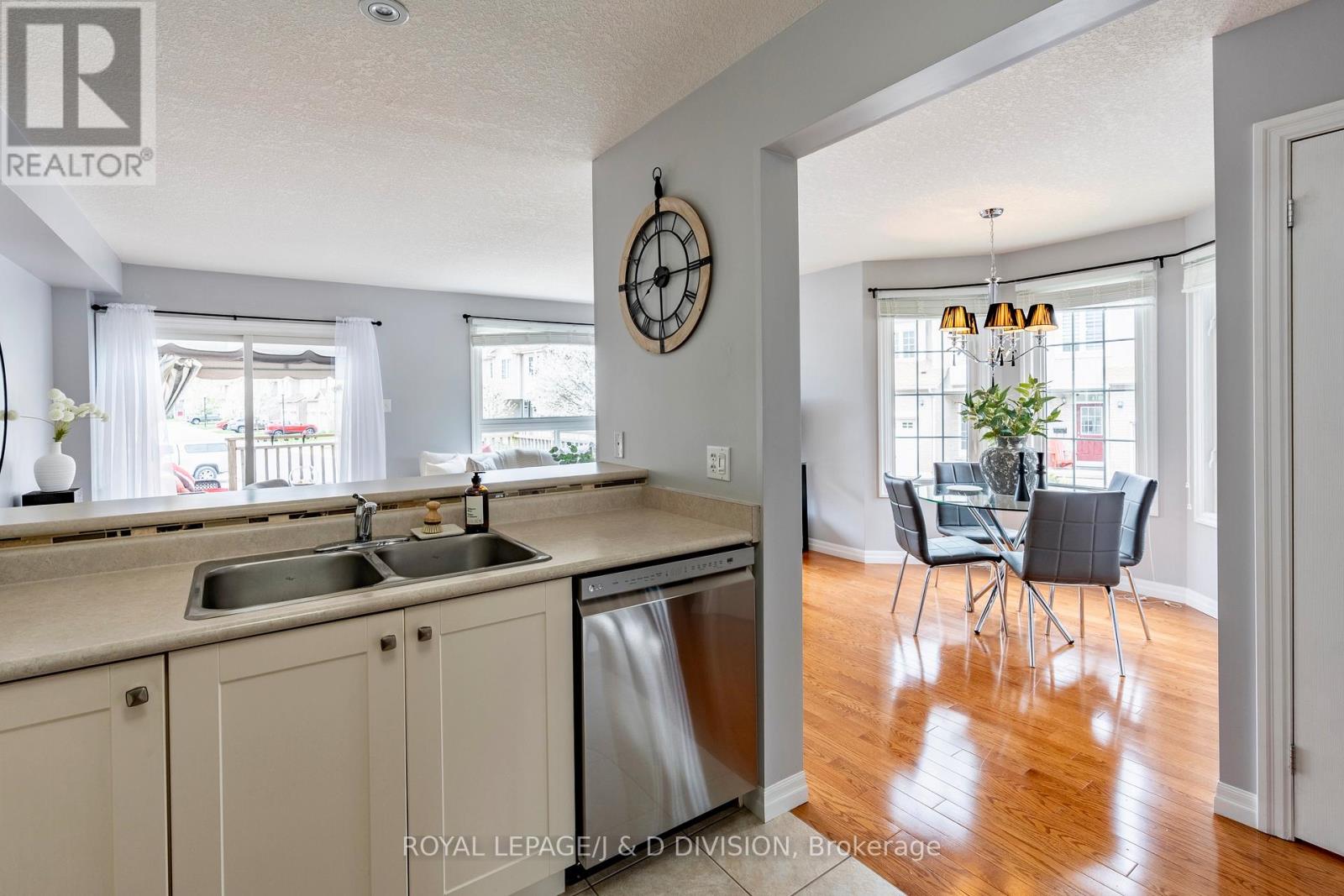 100 - 105 Pinnacle Drive, Kitchener, Ontario  N2P 1B8 - Photo 11 - X13112188
