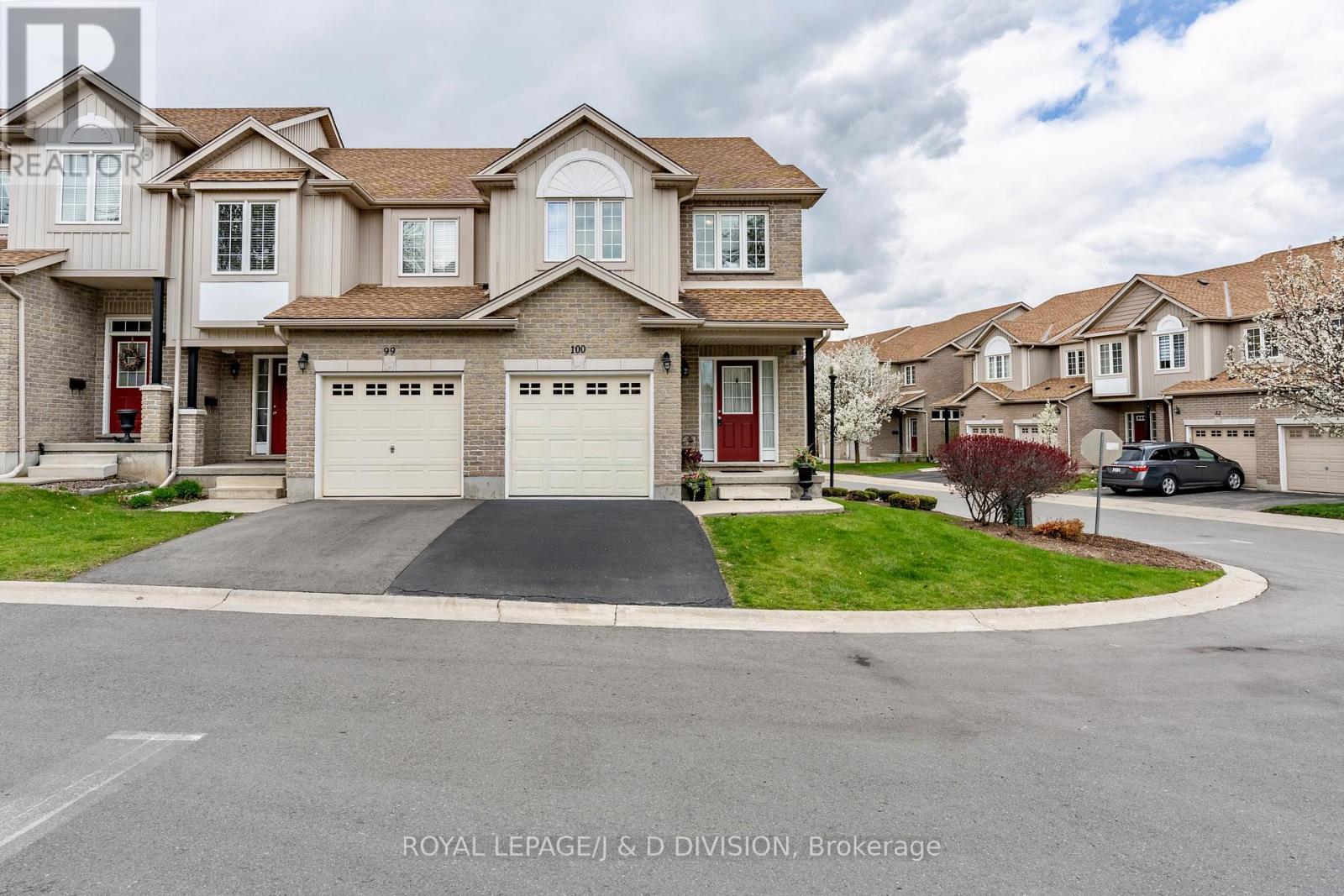 100 - 105 Pinnacle Drive, Kitchener, Ontario  N2P 1B8 - Photo 2 - X13112188
