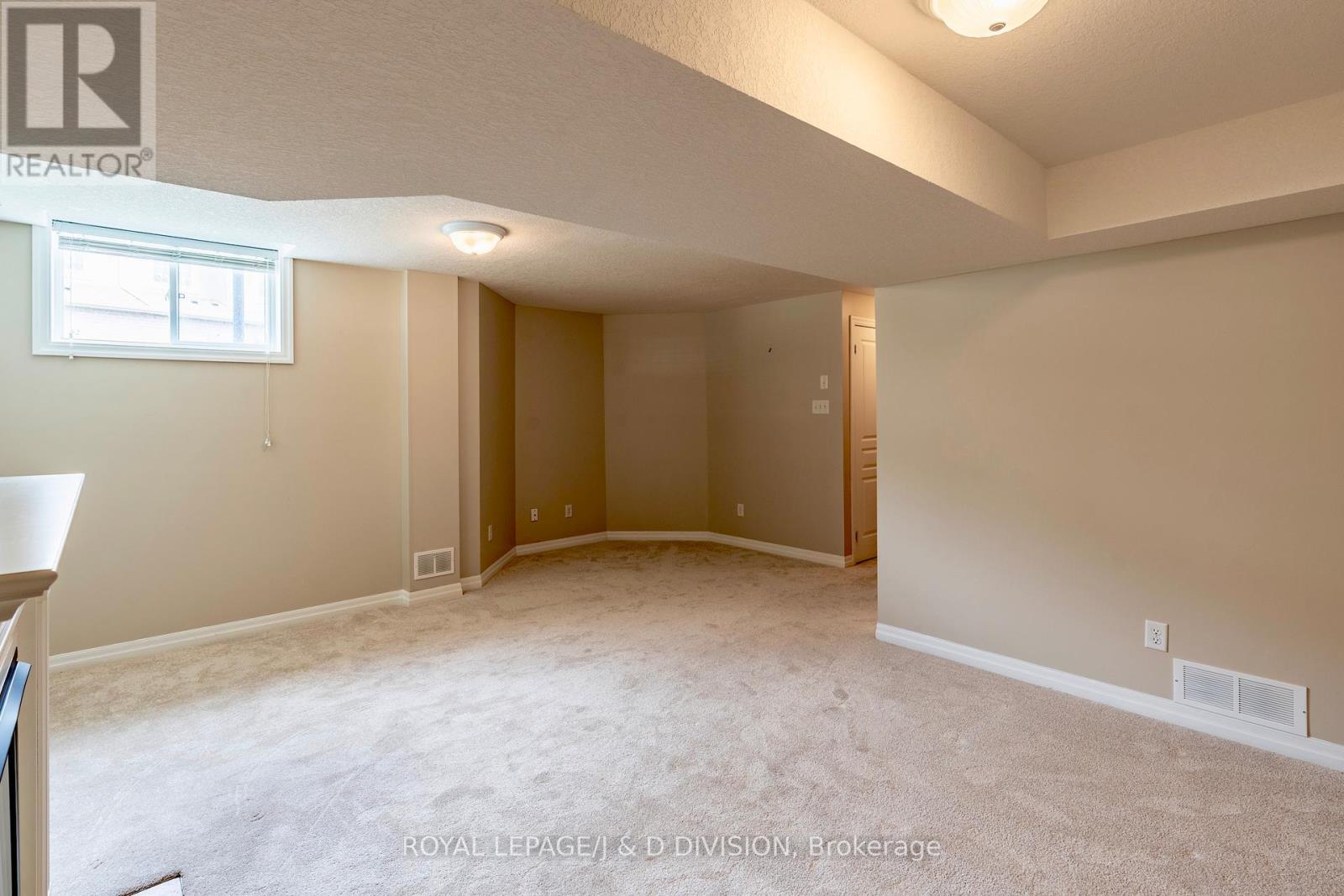 100 - 105 Pinnacle Drive, Kitchener, Ontario  N2P 1B8 - Photo 33 - X13112188