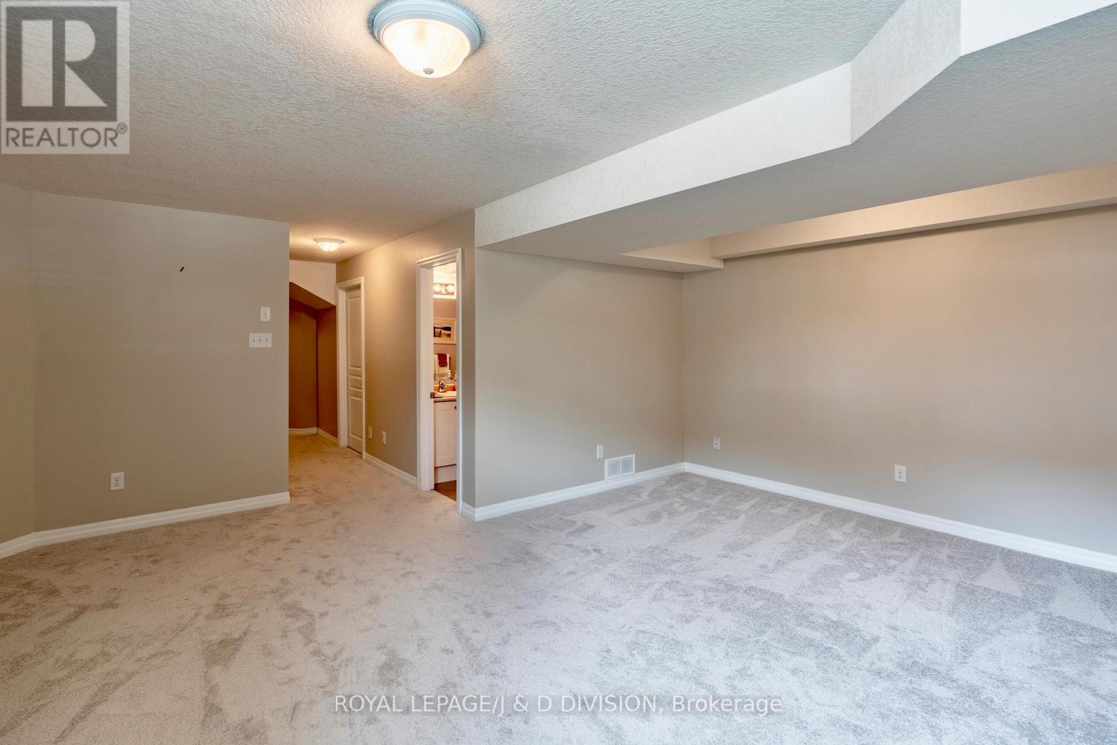 100 - 105 Pinnacle Drive, Kitchener, Ontario  N2P 1B8 - Photo 34 - X13112188
