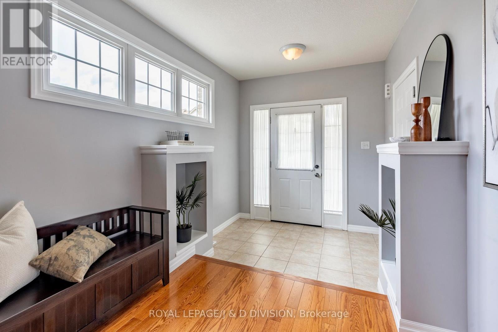 100 - 105 Pinnacle Drive, Kitchener, Ontario  N2P 1B8 - Photo 4 - X13112188