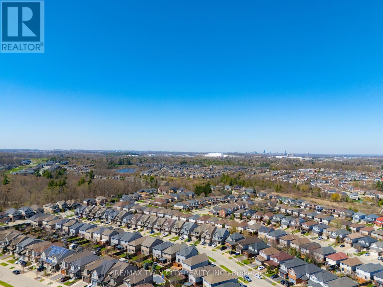 661 Doon South Drive, Kitchener, Ontario  N2P 0H5 - Photo 41 - X13112210