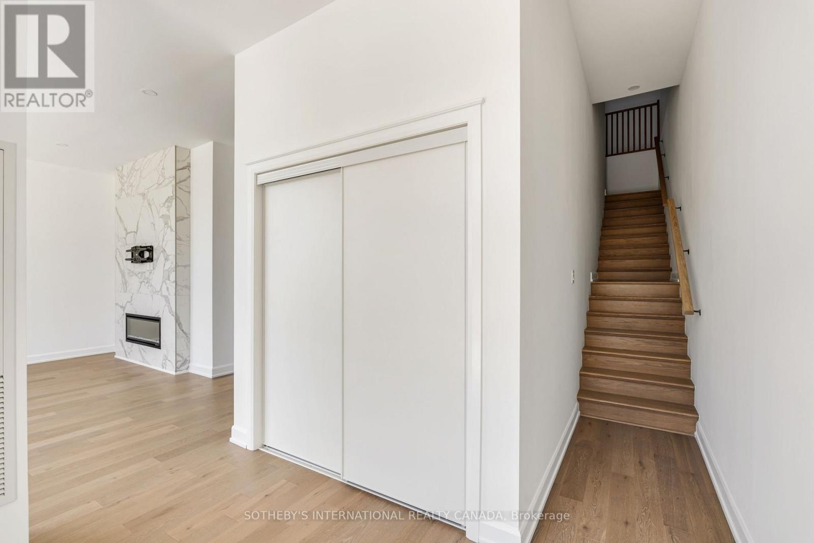 Th 105 - 195 Hunter Street E, Peterborough, Ontario  K9H 1G9 - Photo 11 - X13112280