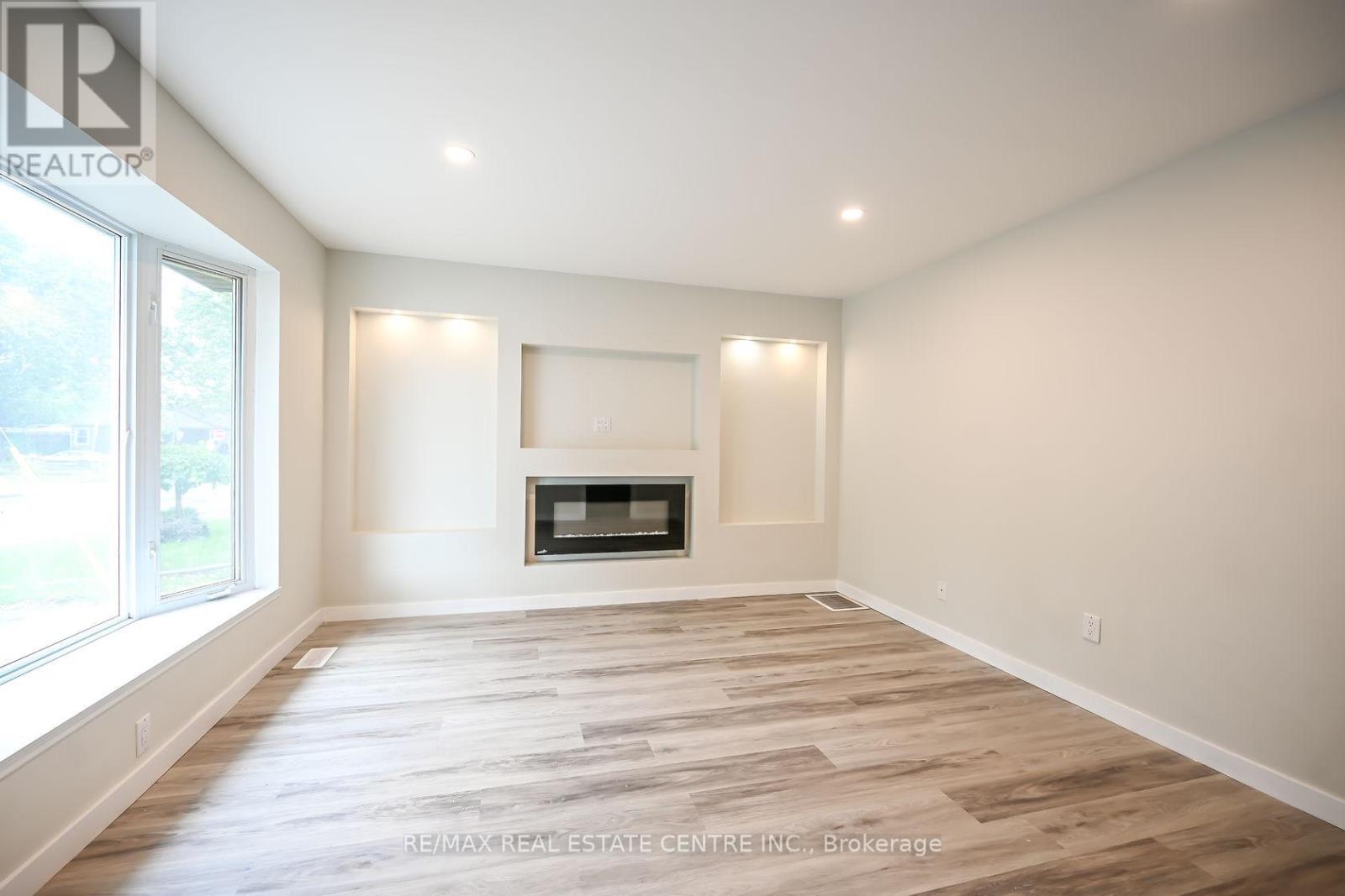 1 - 43 Mahony Avenue, Hamilton, Ontario  L8H 3C3 - Photo 3 - X13112282