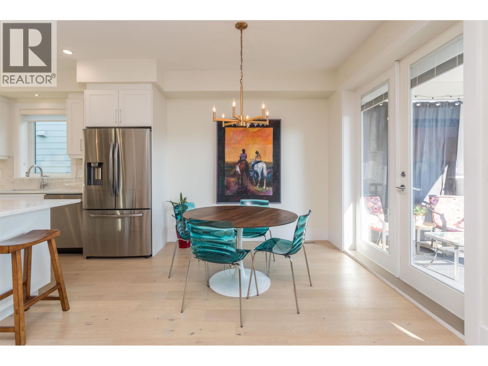 341 E 13th Street, North Vancouver, British Columbia  V7L 2L8 - Photo 11 - R3121908