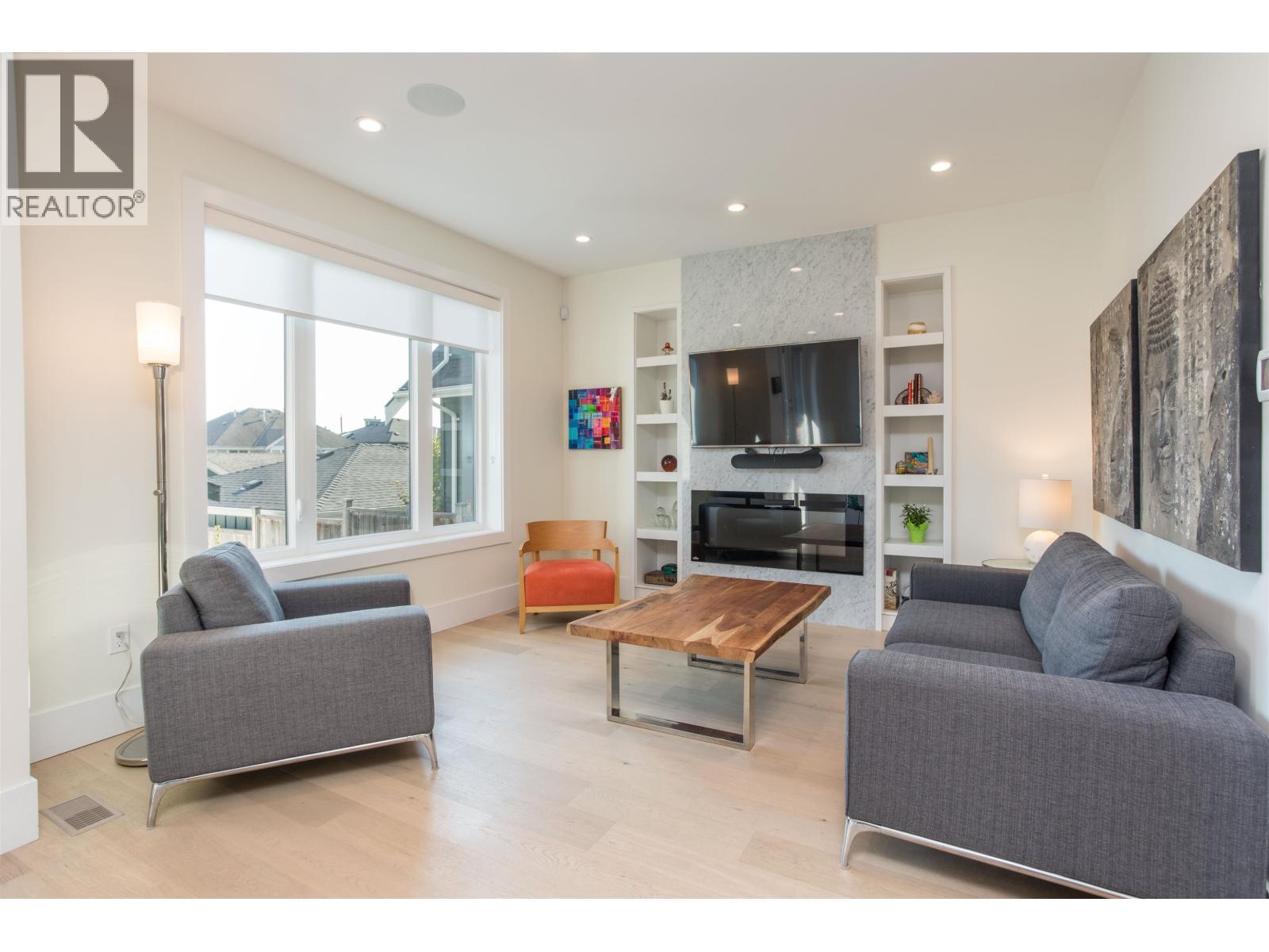 341 E 13th Street, North Vancouver, British Columbia  V7L 2L8 - Photo 19 - R3121908