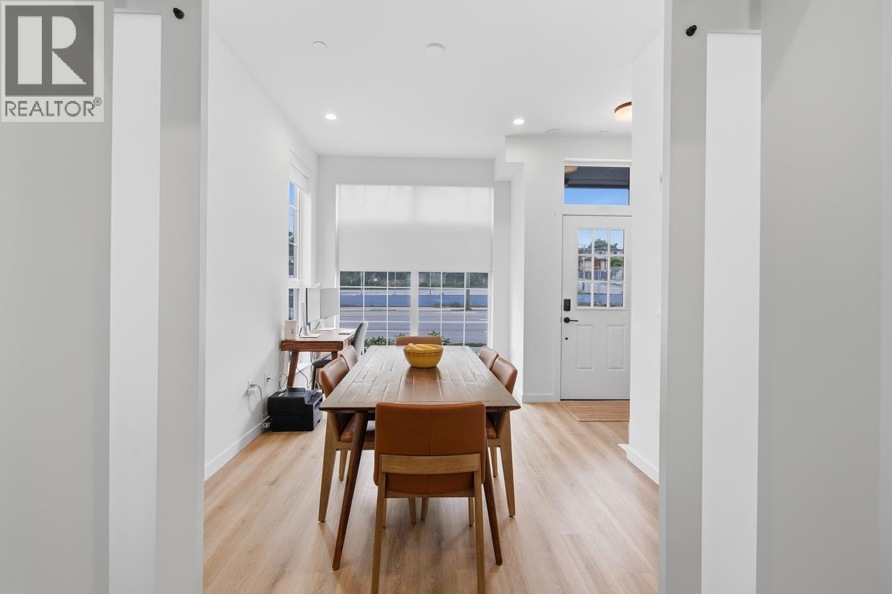 13 237 Ridgeway Avenue, North Vancouver, British Columbia  V7L 0H6 - Photo 12 - R3121917
