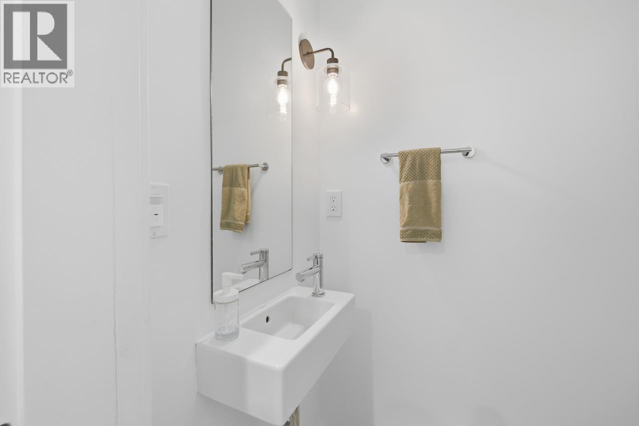 13 237 Ridgeway Avenue, North Vancouver, British Columbia  V7L 0H6 - Photo 16 - R3121917