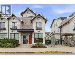 13 237 RIDGEWAY AVENUE, North Vancouver, British Columbia