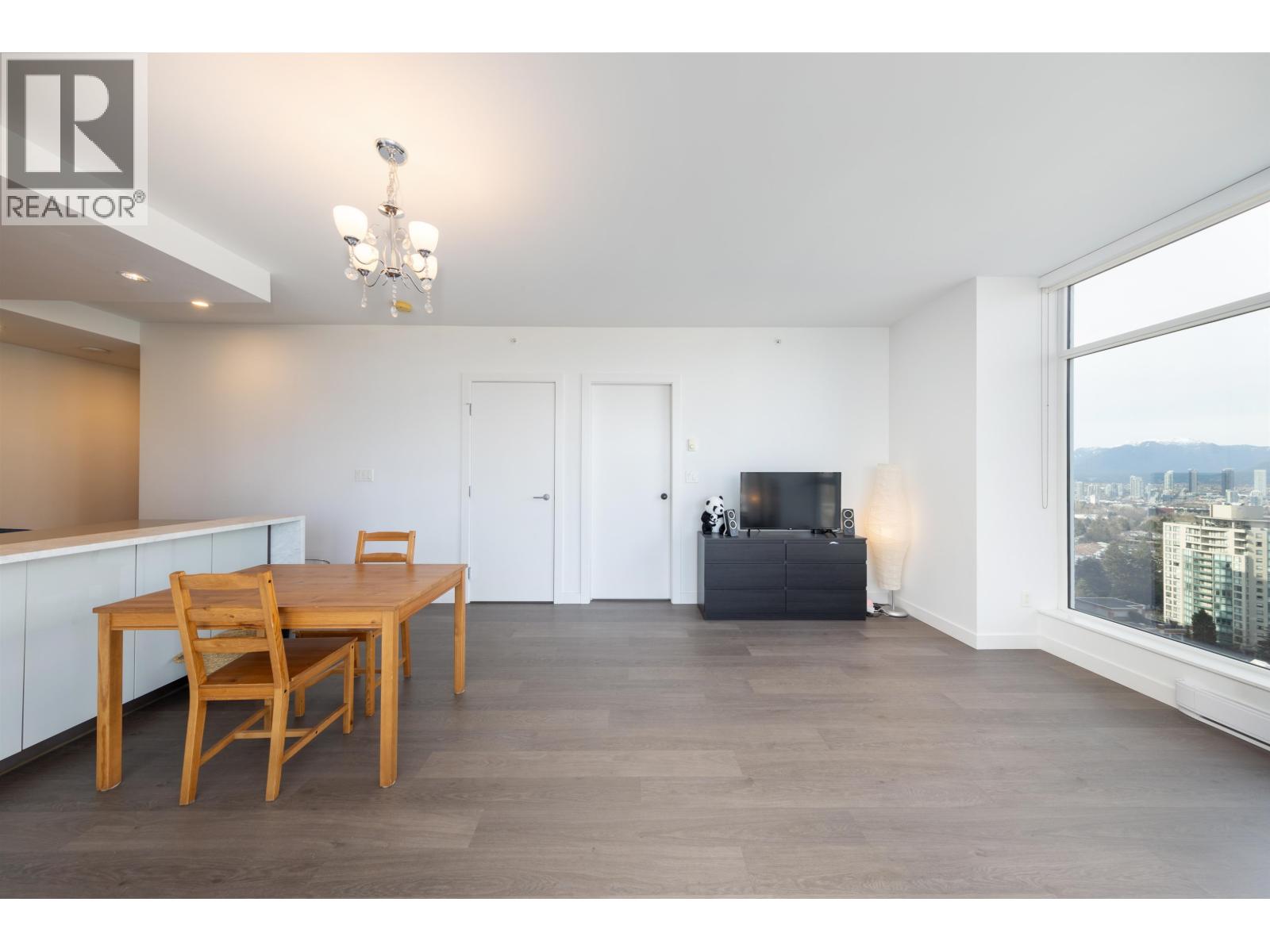 2110 4670 Assembly Way, Burnaby, British Columbia V5H 0H3 - Photo 10 - R3121922