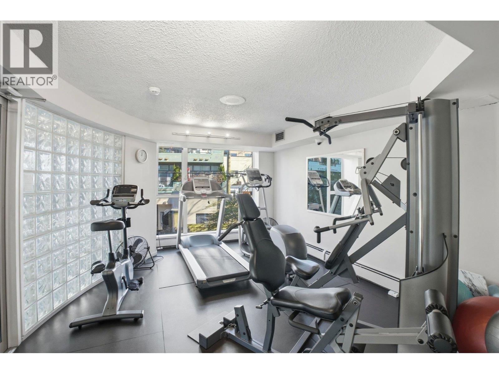 1702 120 W 2nd Street, North Vancouver, British Columbia  V7M 1C3 - Photo 32 - R3121932