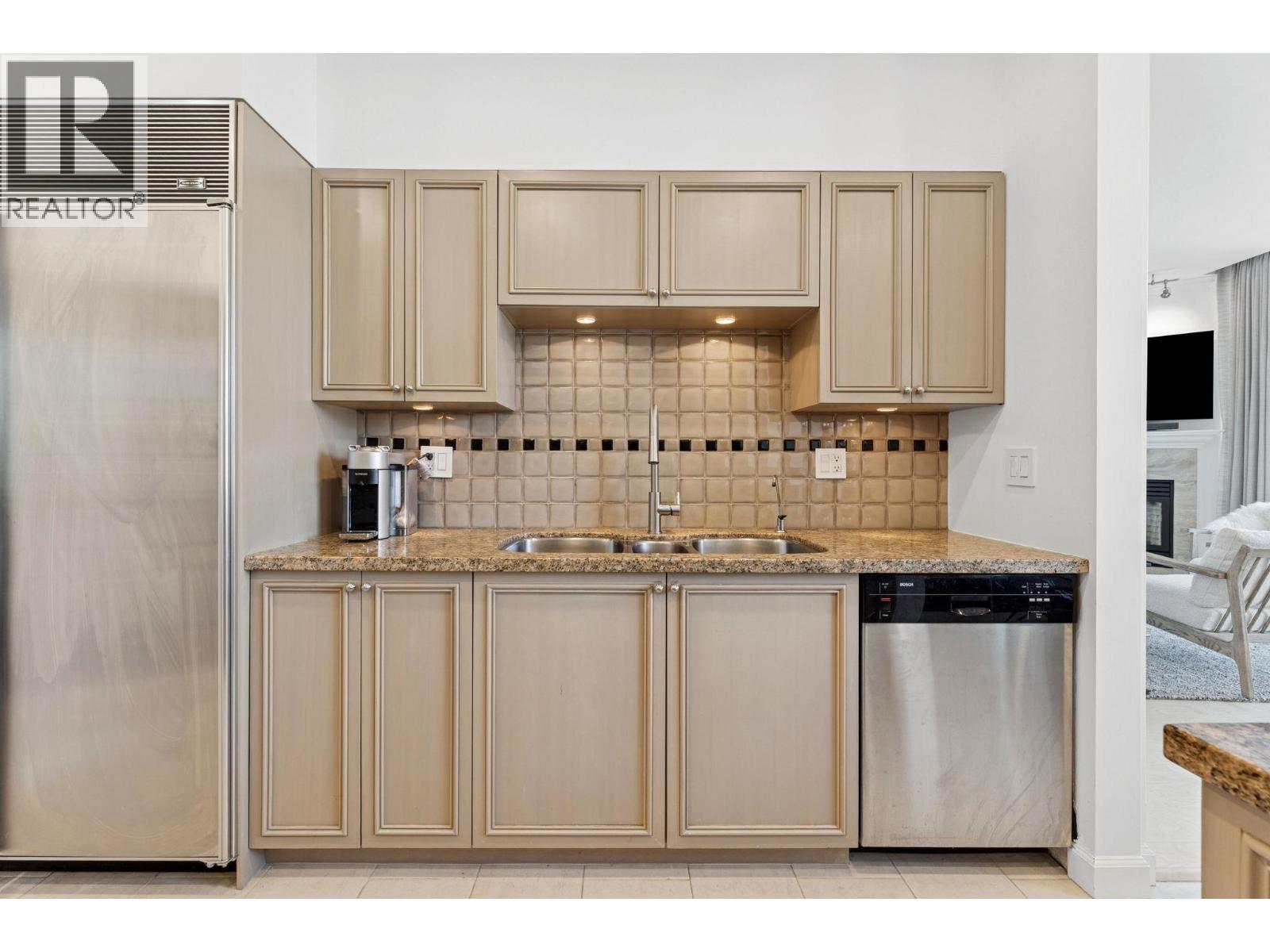 103 323 Jervis Street, Vancouver, British Columbia  V6C 3P8 - Photo 12 - R3121935