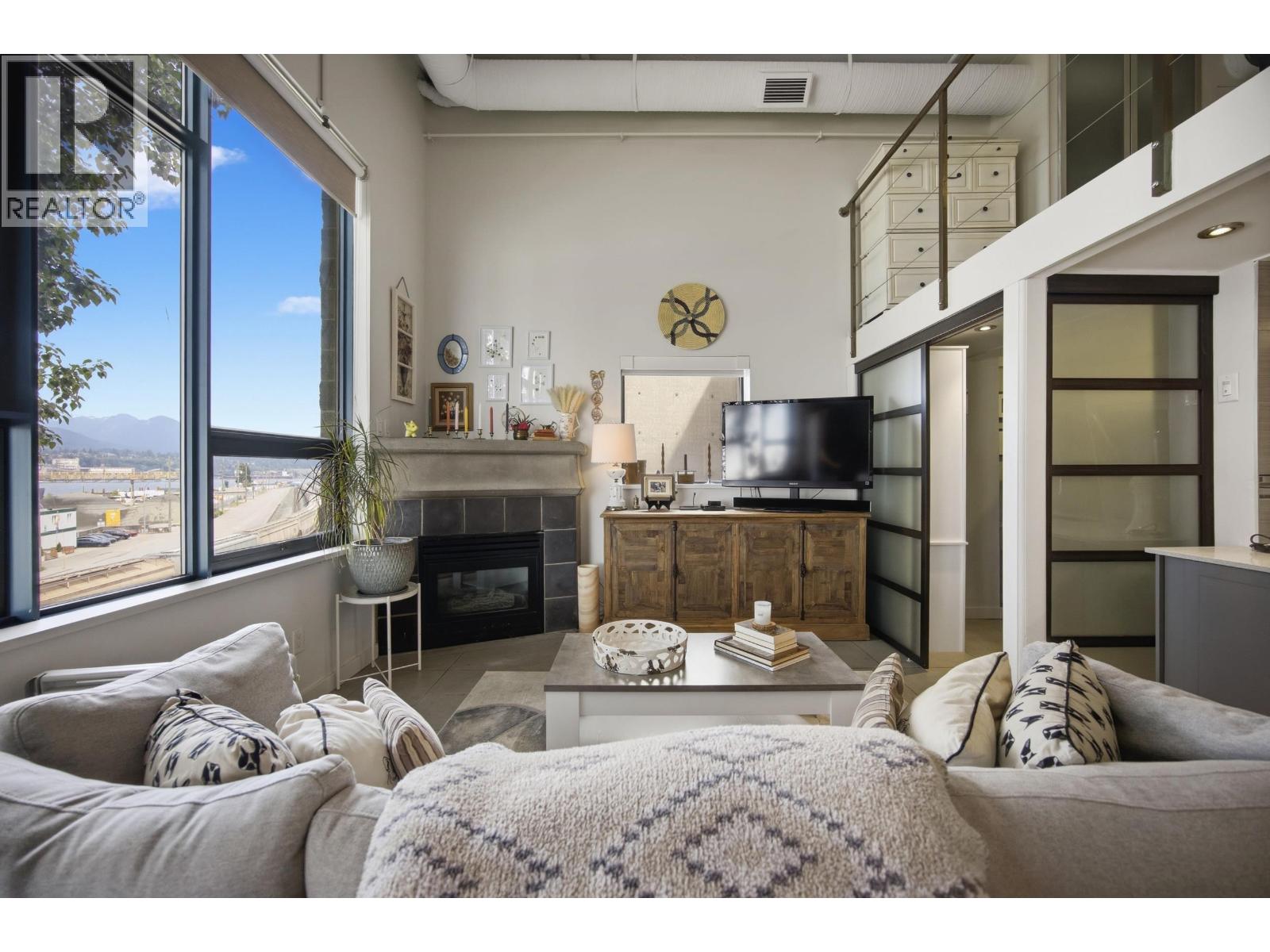 314 2001 Wall Street, Vancouver, British Columbia  V5L 5E4 - Photo 3 - R3121939