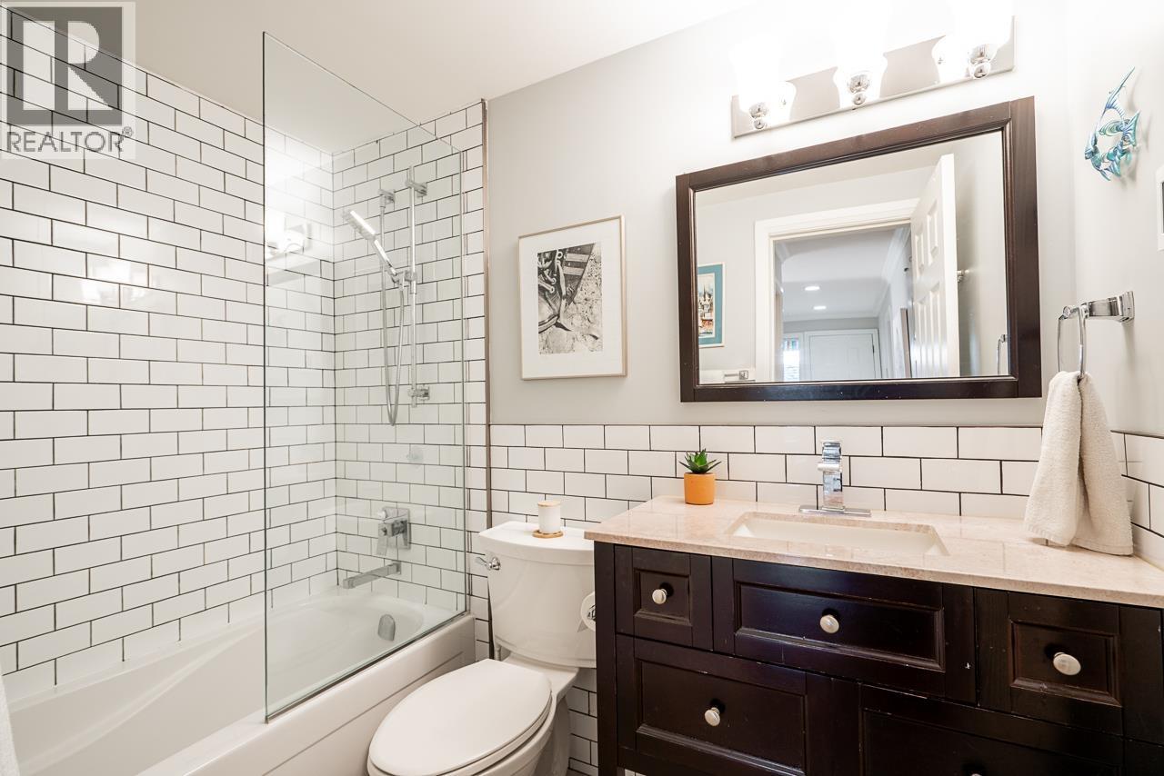 11 229 E 8th Street, North Vancouver, British Columbia  V7L 1Y9 - Photo 25 - R3121943