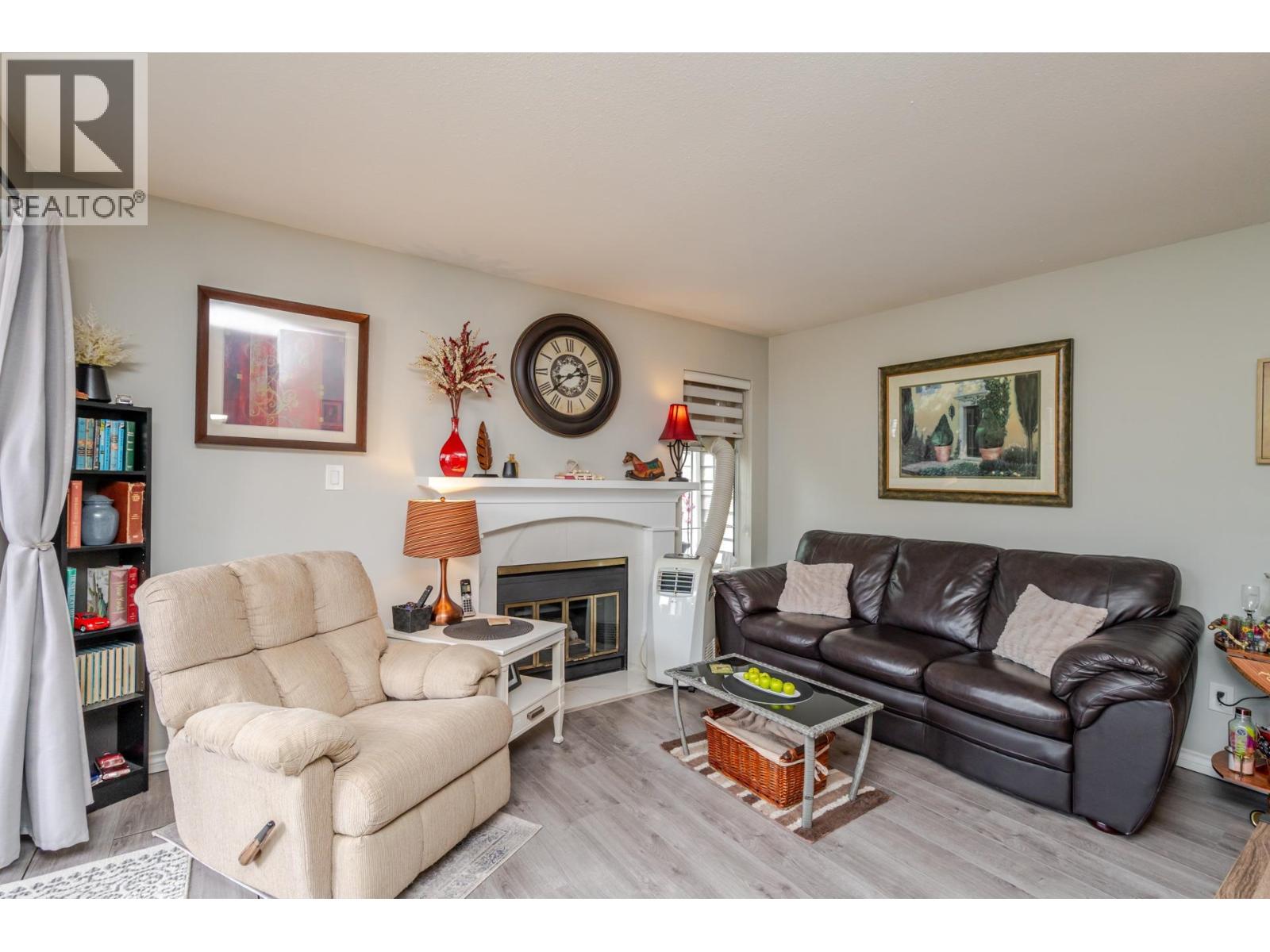 103 11578 225 Street, Maple Ridge, British Columbia  V2X 9W7 - Photo 2 - R3121954