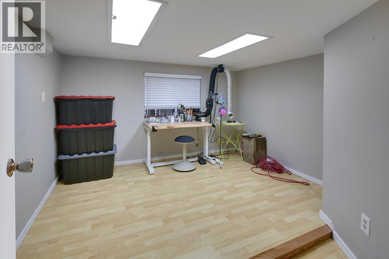 1736 Langan Avenue, Port Coquitlam, British Columbia  V3C 1K7 - Photo 16 - R3121861