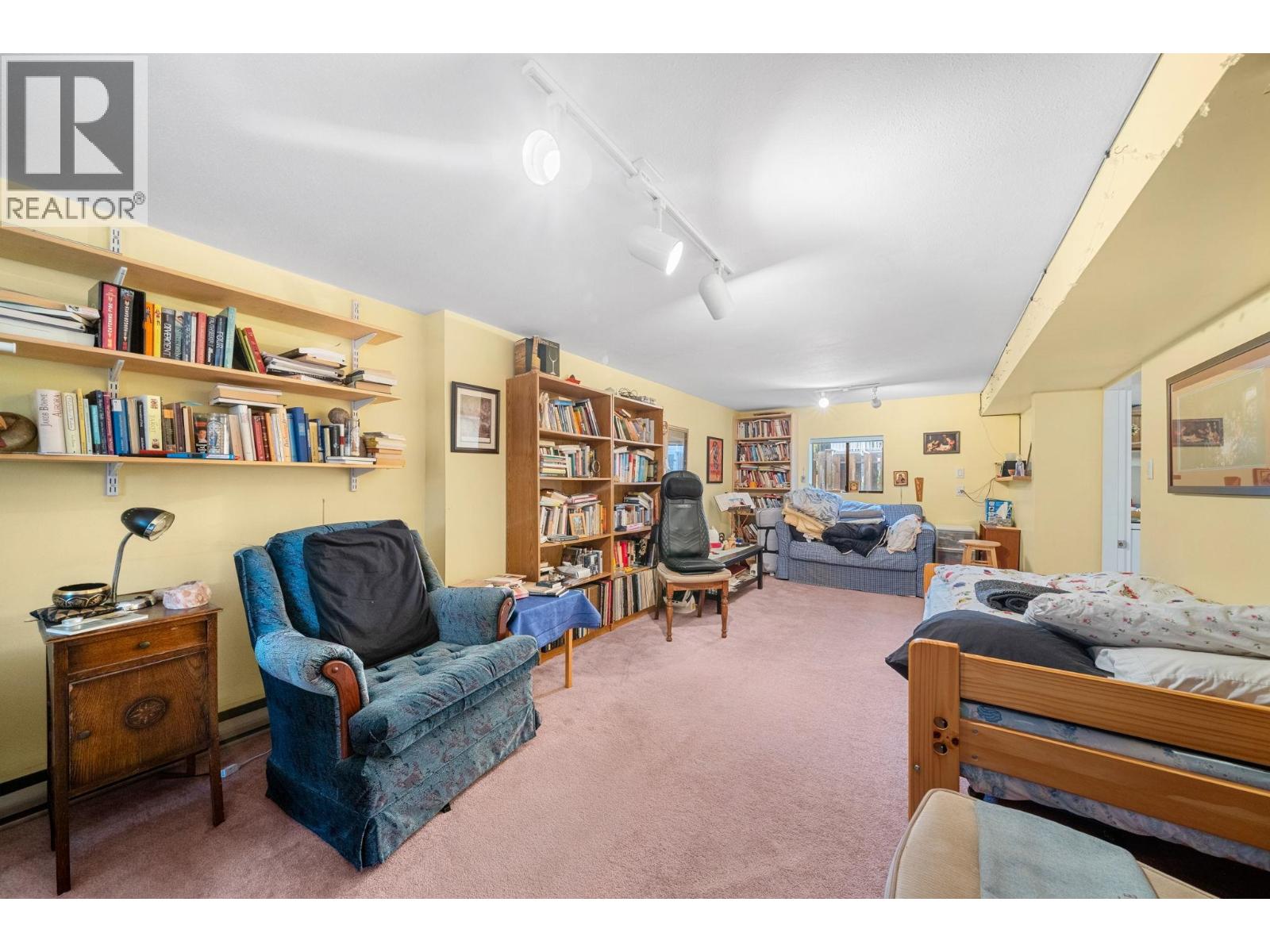 741 E 14th Street, North Vancouver, British Columbia  V7L 2P3 - Photo 24 - R3121928