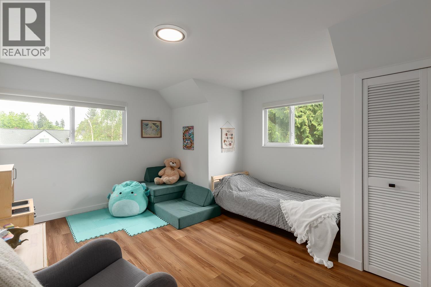 8029 Westlake Street, Burnaby, British Columbia V5A 2A9 - Photo 11 - R3121950