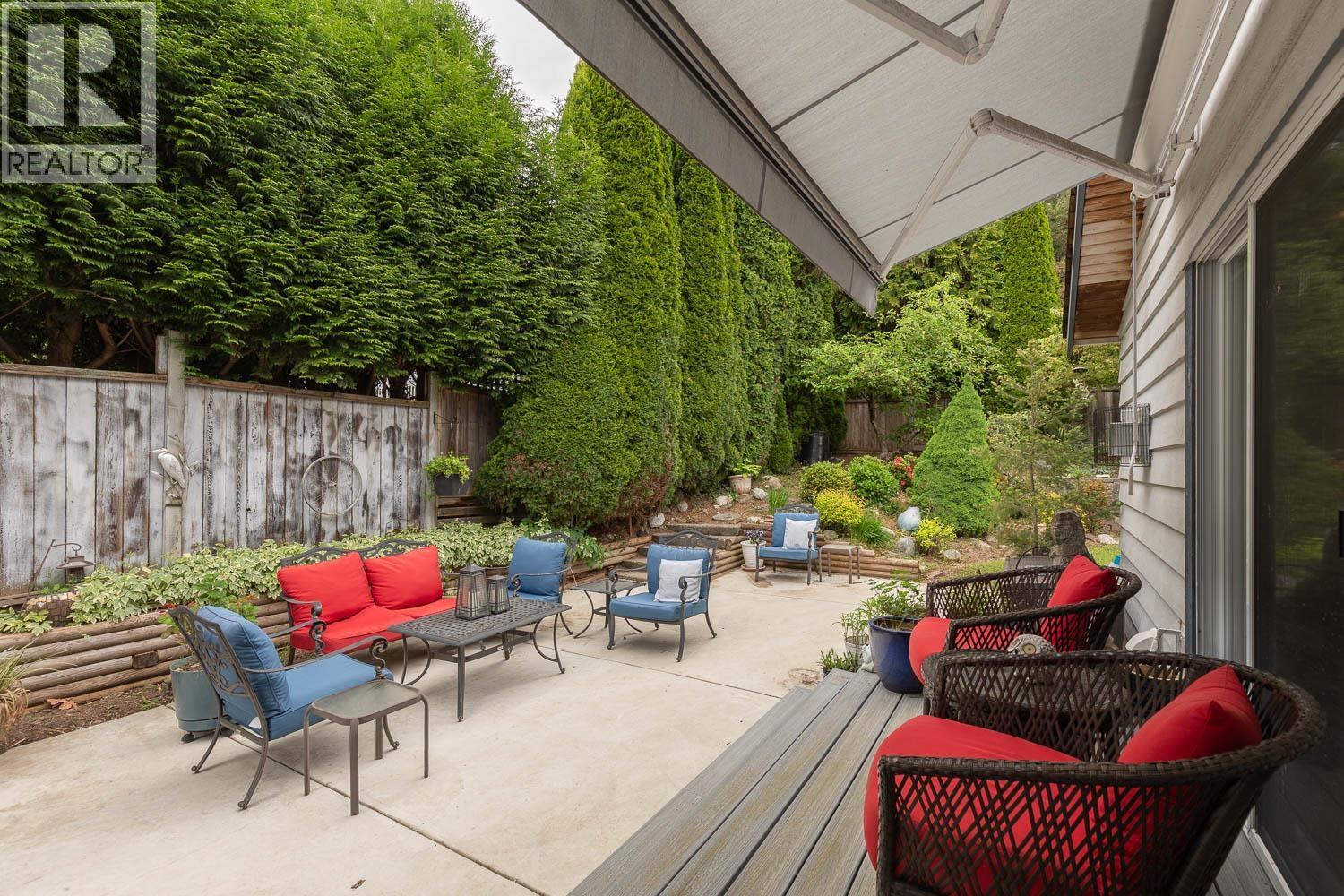 8029 Westlake Street, Burnaby, British Columbia V5A 2A9 - Photo 25 - R3121950
