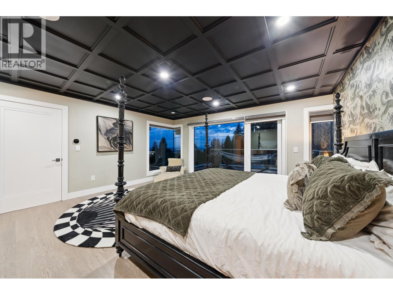 3980 Norwood Avenue, North Vancouver, British Columbia  V7N 3R3 - Photo 19 - R3121953