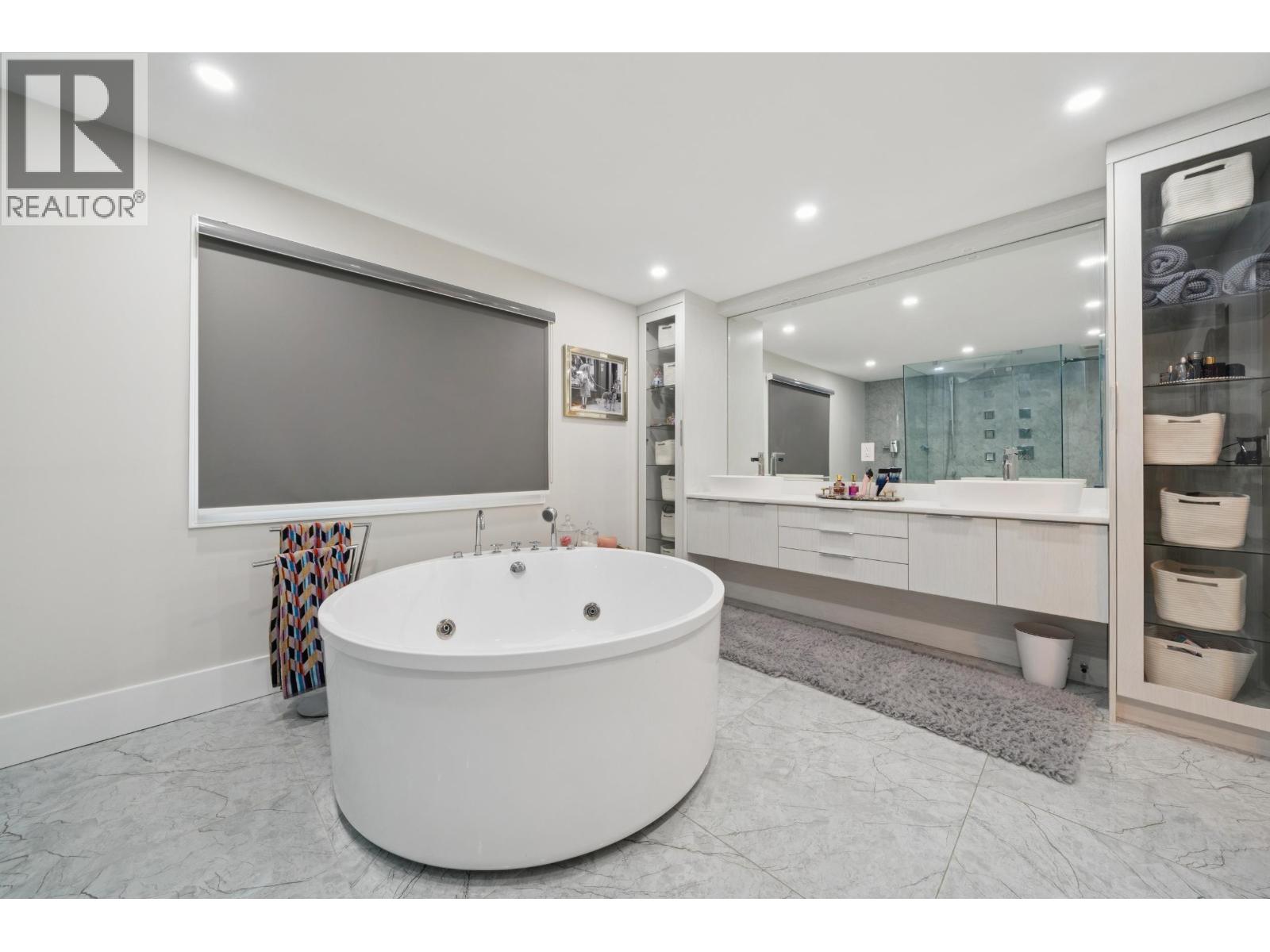 3980 Norwood Avenue, North Vancouver, British Columbia  V7N 3R3 - Photo 23 - R3121953