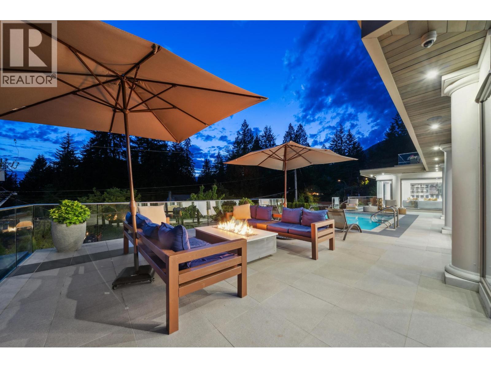3980 Norwood Avenue, North Vancouver, British Columbia  V7N 3R3 - Photo 35 - R3121953