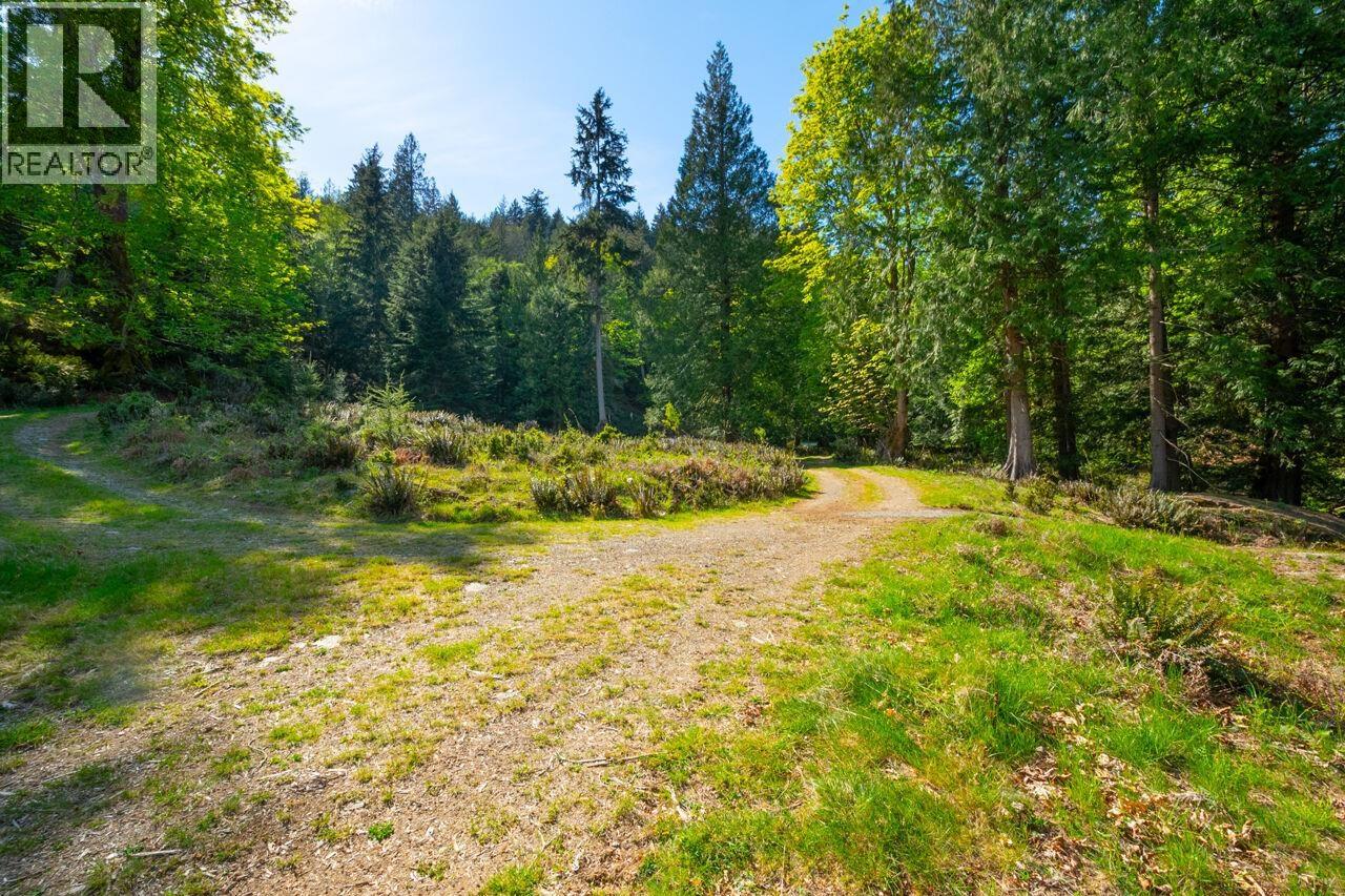 Lot B Hiker's Trail, Bowen Island, British Columbia  V0N 1G2 - Photo 10 - R3121652