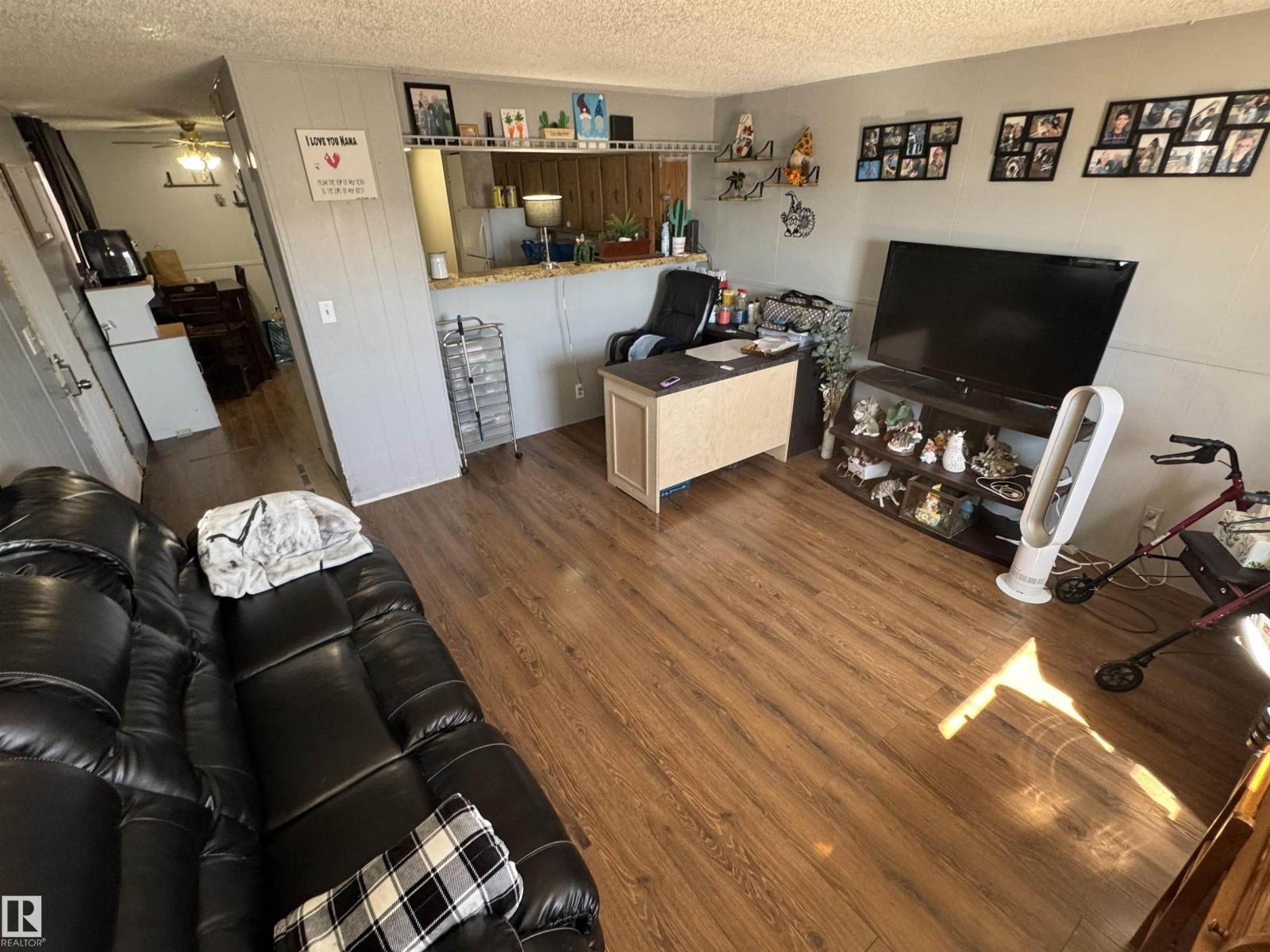 51 Wildwood, Cold Lake, Alberta  T9M 1Z4 - Photo 7 - E4487003