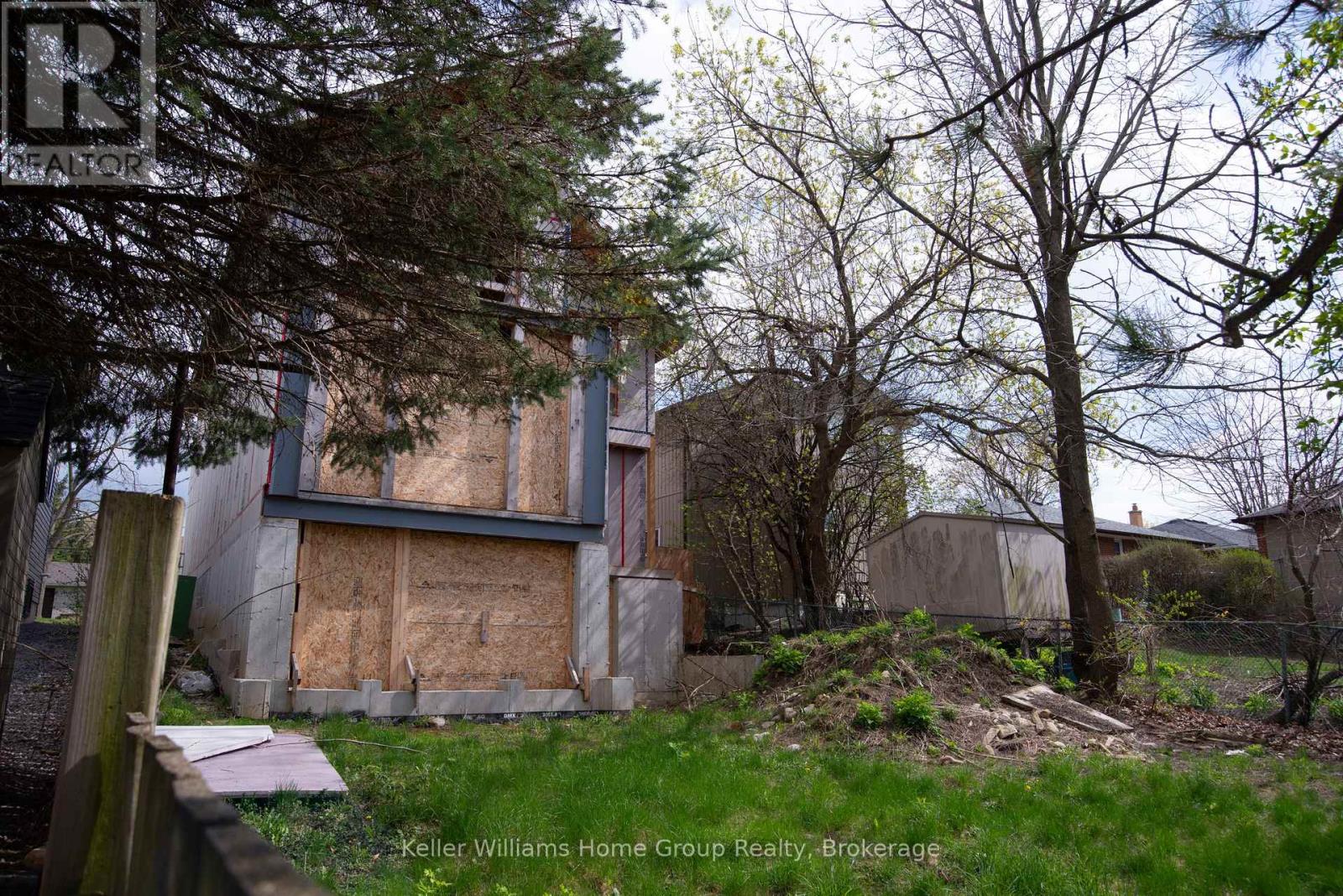 208 Grange Street, Guelph, Ontario  N1E 2W1 - Photo 11 - X13105396