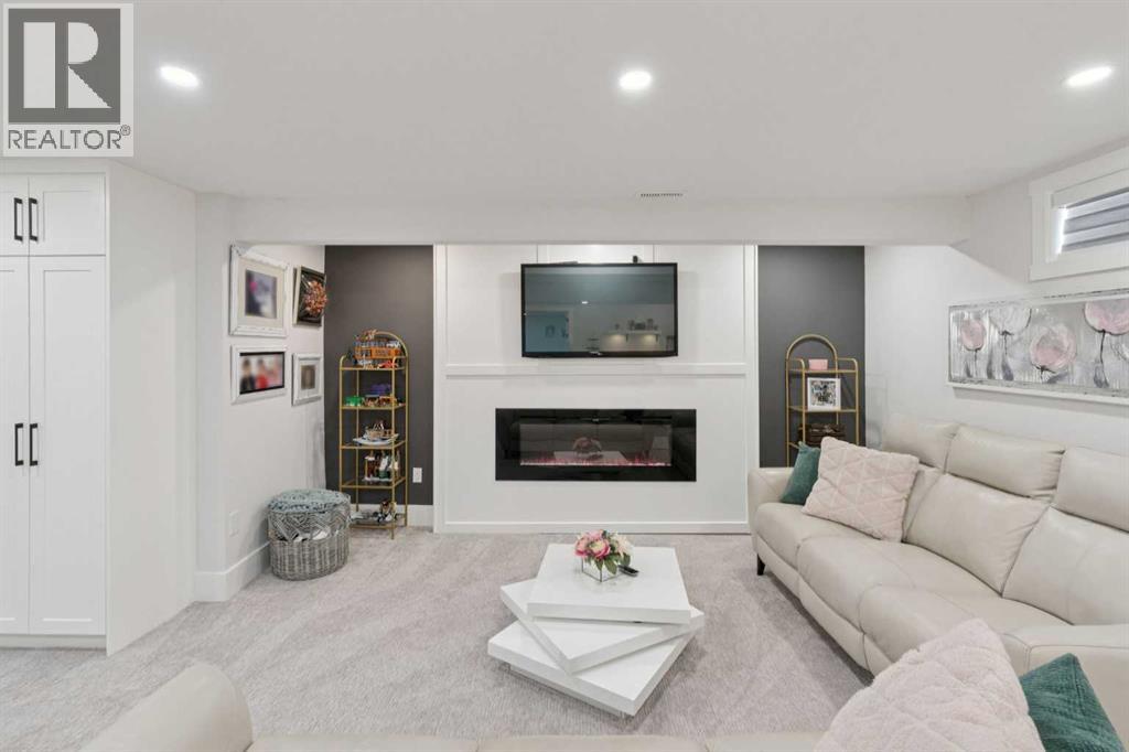 691 Brookpark Drive SW, Calgary, Alberta  T2W 2X2 - Photo 25 - A2306714