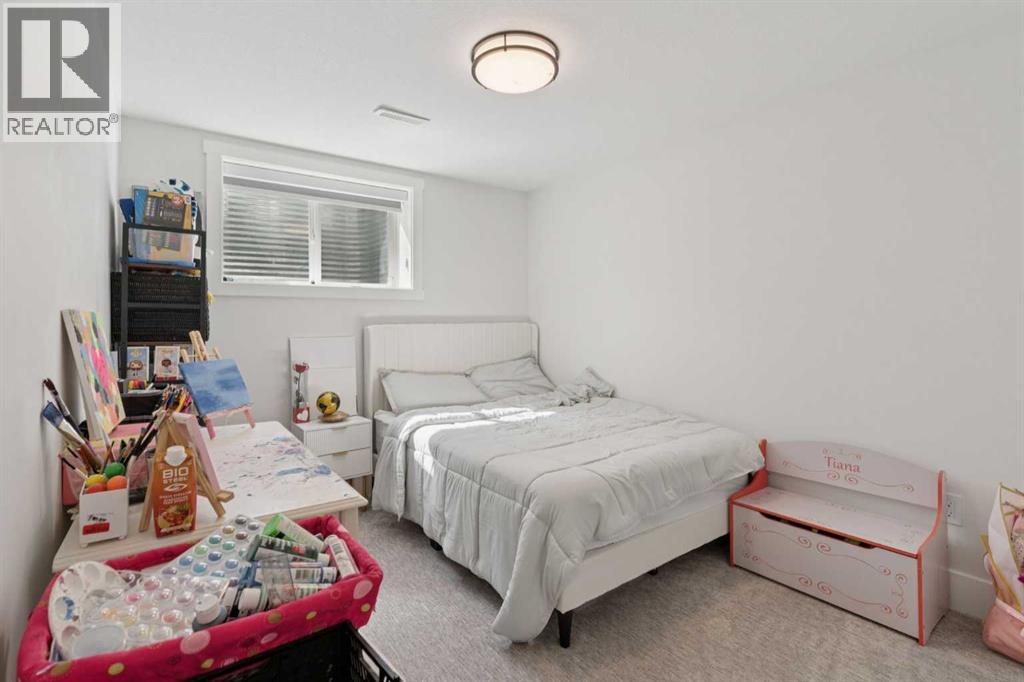 691 Brookpark Drive SW, Calgary, Alberta  T2W 2X2 - Photo 27 - A2306714