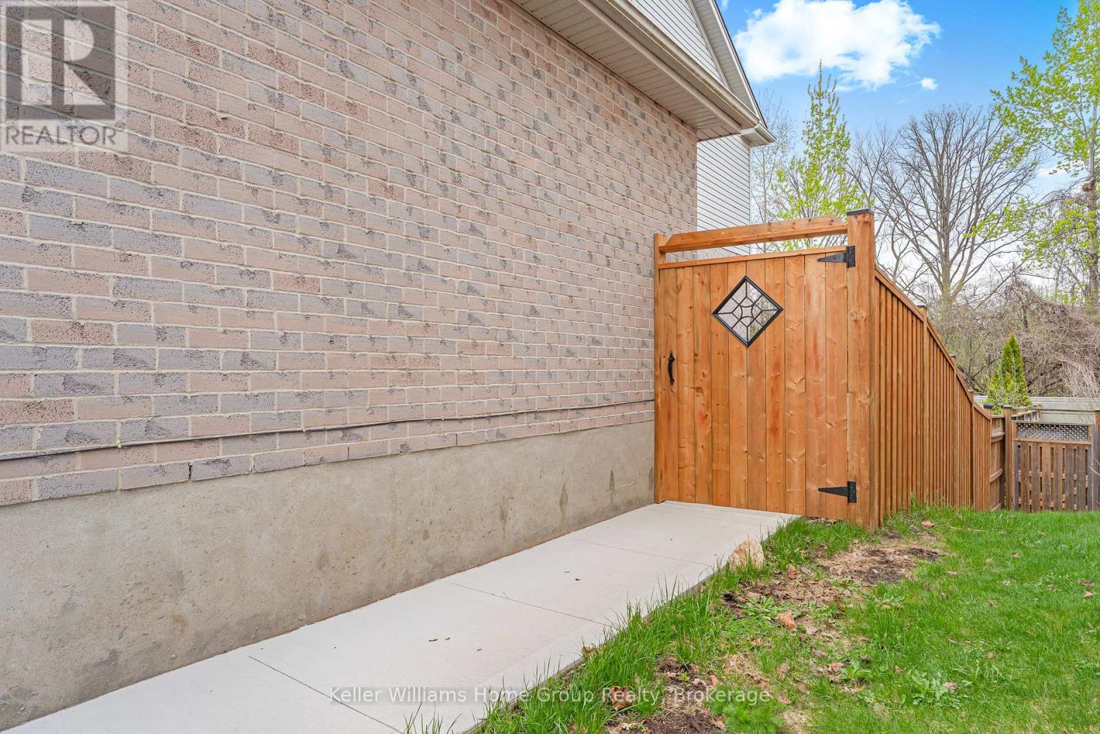 Lower - 33 Milson Crescent, Guelph, Ontario  N1C 1G9 - Photo 2 - X13112444