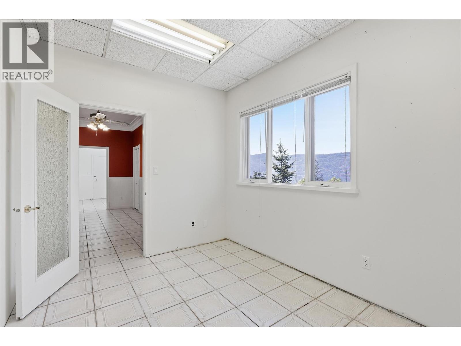 5245 Chasey Road, Celista, British Columbia  V0E 1M6 - Photo 52 - 10386810
