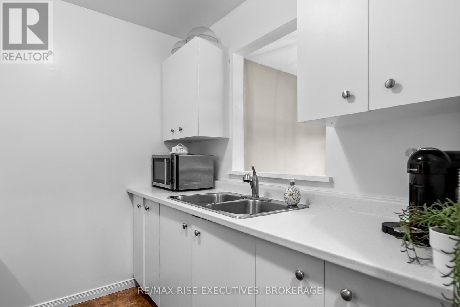214 - 566 Armstrong Road, Kingston (East Gardiners Rd), Ontario  K7M 8M2 - Photo 12 - X13112502