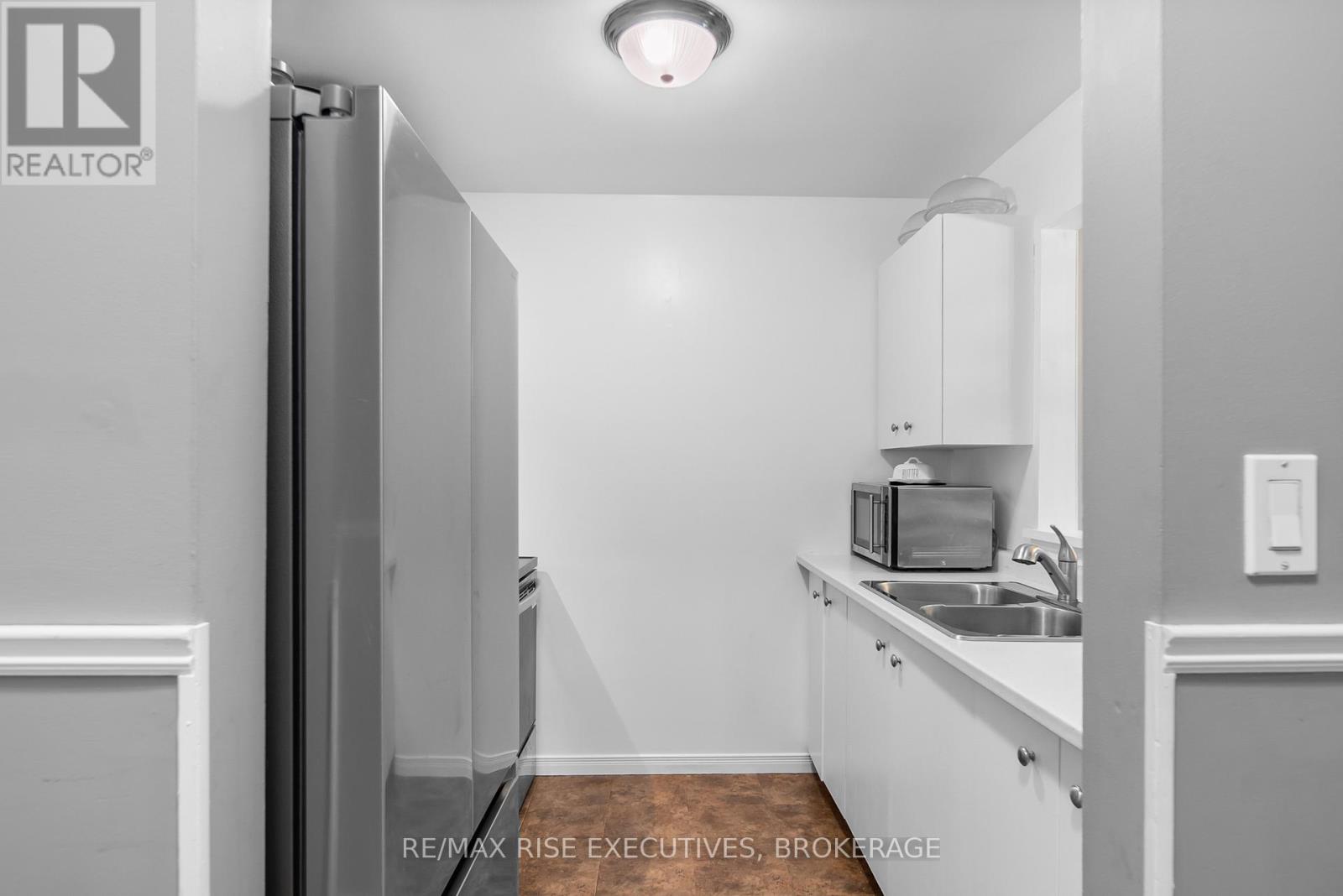 214 - 566 Armstrong Road, Kingston (East Gardiners Rd), Ontario  K7M 8M2 - Photo 16 - X13112502