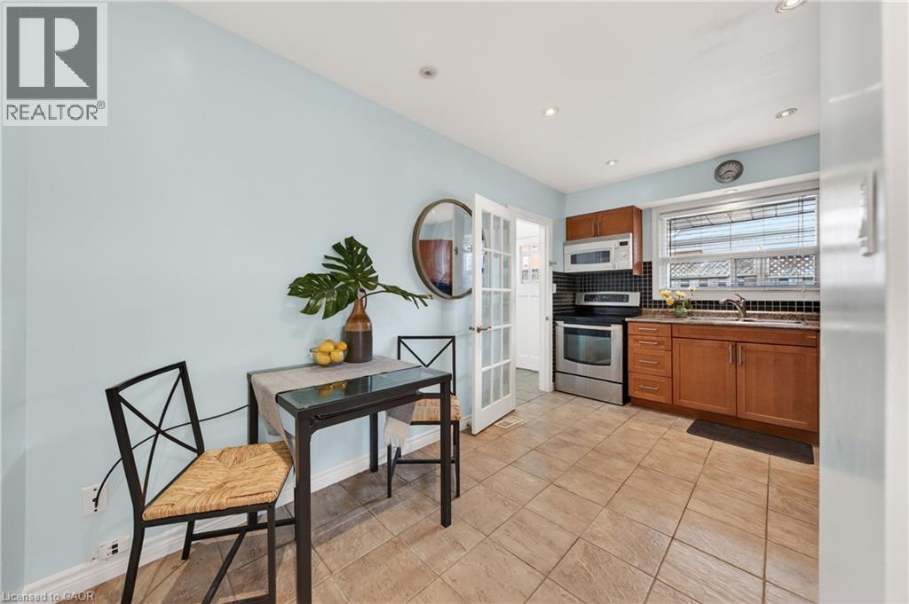 1177 Westerdam Road, Mississauga, Ontario  L4Y 2H3 - Photo 8 - 40827470