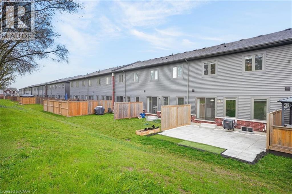 324 Equestrian Way Unit# 16, Cambridge, Ontario  N2E 0E2 - Photo 50 - 40825704