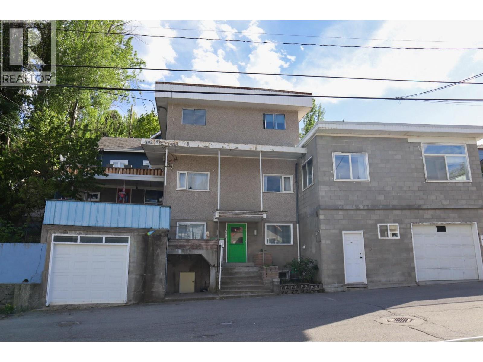 244a Old Rossland Avenue, Trail, British Columbia  V1R 3M7 - Photo 3 - 10377345