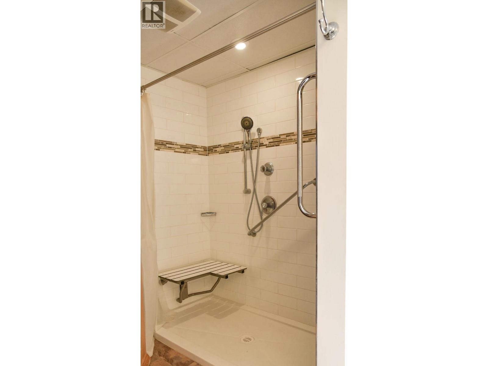 2670 Thornhill Street, Terrace, British Columbia V8G 4Z7 - Photo 39 - R3110864