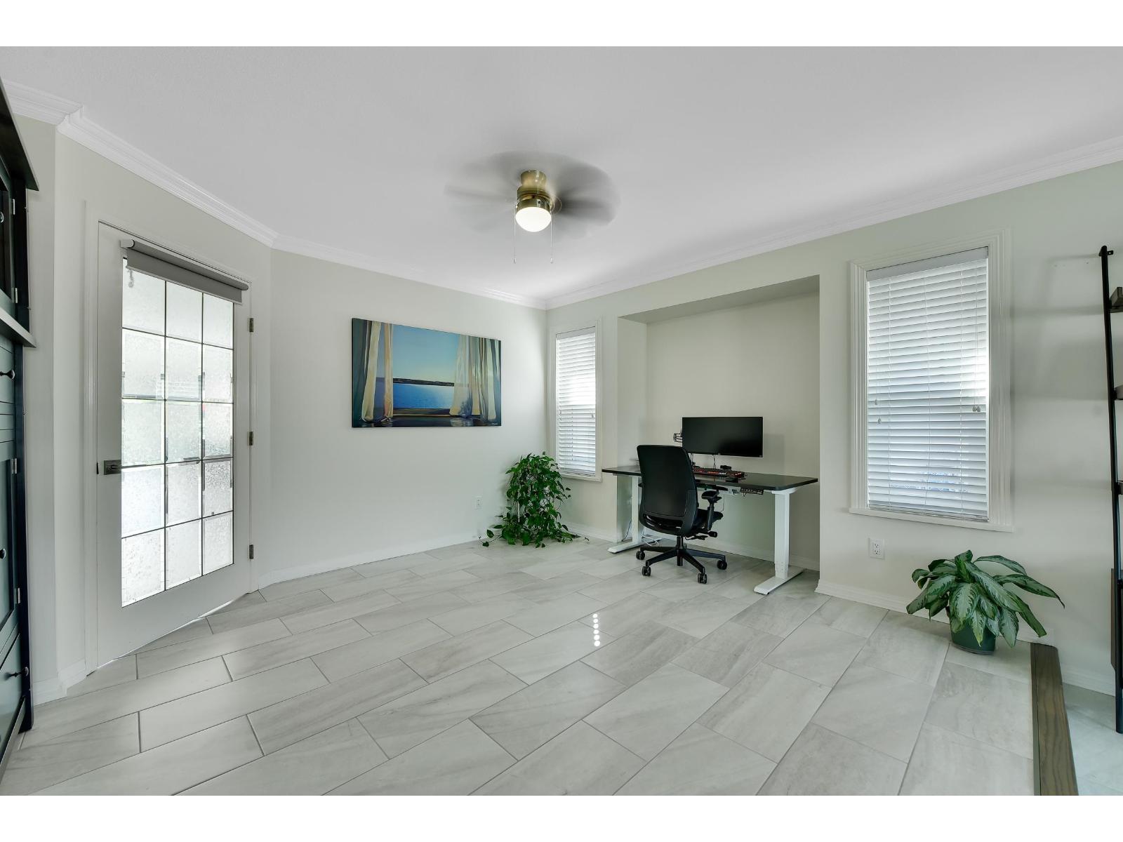 4870 209a Street, Langley, British Columbia  V3A 8A1 - Photo 8 - R3098288