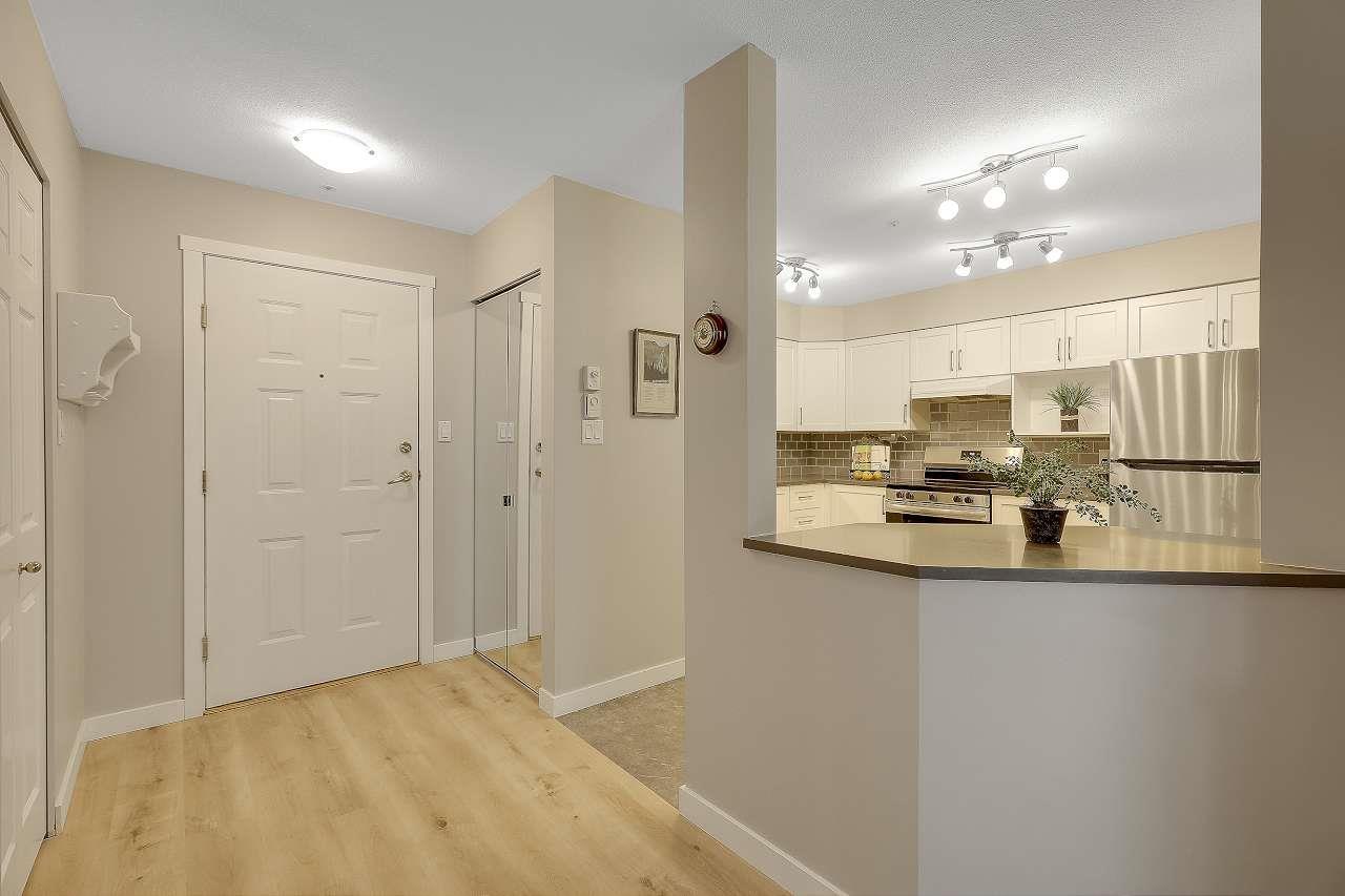 208 1576 Merklin Street, White Rock, British Columbia  V4B 4K2 - Photo 9 - R3099489