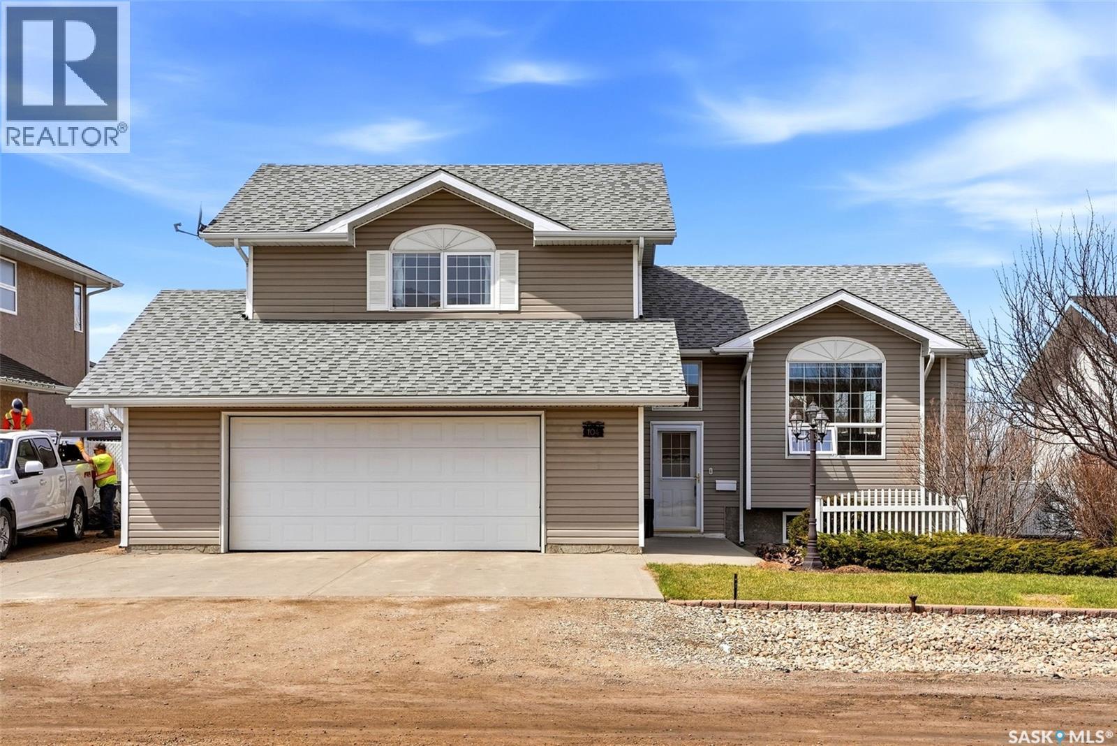 104 Park Street, Grand Coulee, Saskatchewan  S4M 0A3 - Photo 1 - SK035605