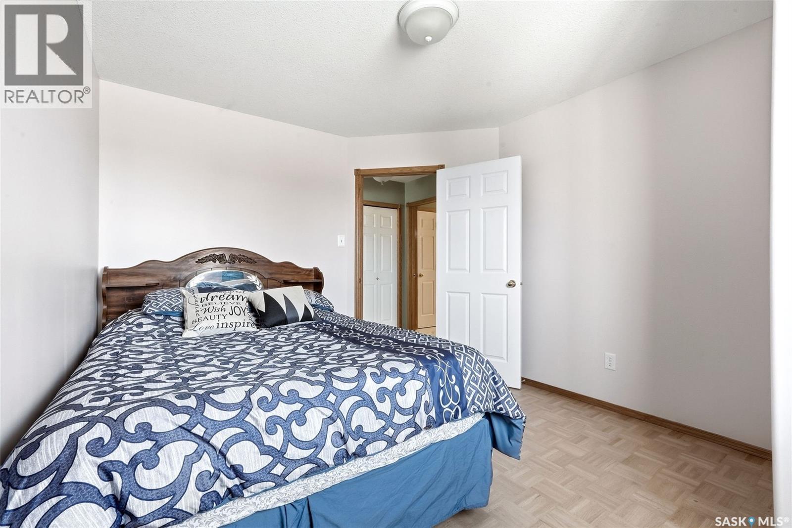 104 Park Street, Grand Coulee, Saskatchewan  S4M 0A3 - Photo 18 - SK035605