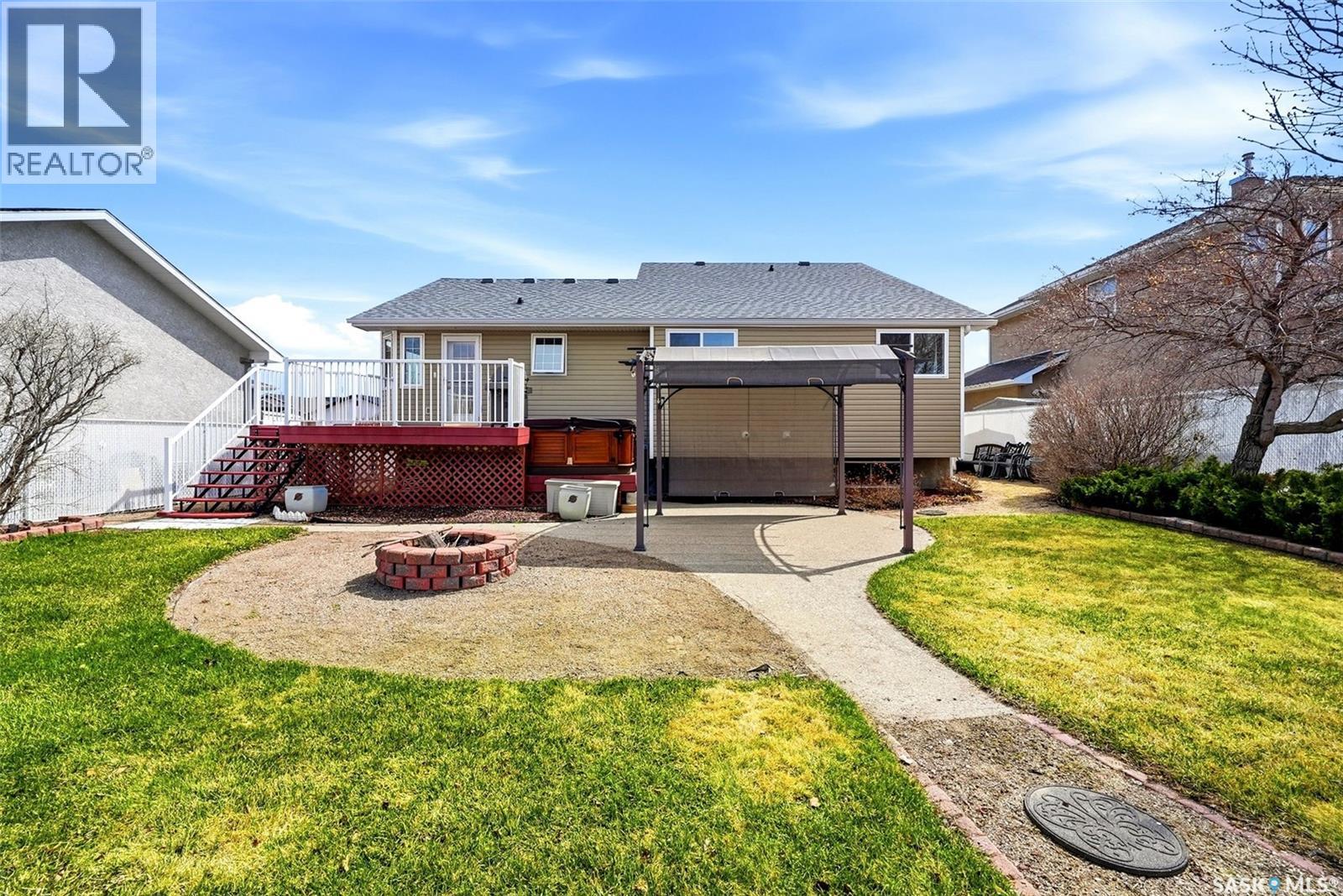 104 Park Street, Grand Coulee, Saskatchewan  S4M 0A3 - Photo 41 - SK035605