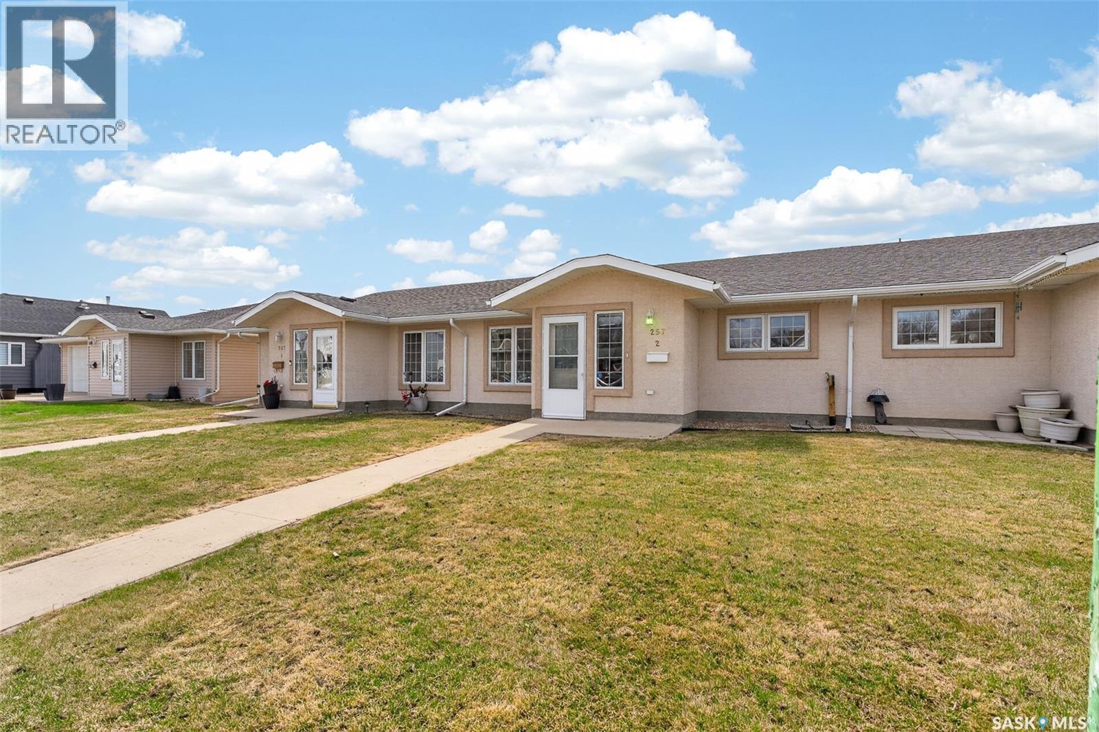 2 257 Fairford Street W, Moose Jaw, Saskatchewan  S6H 1V5 - Photo 50 - SK035558