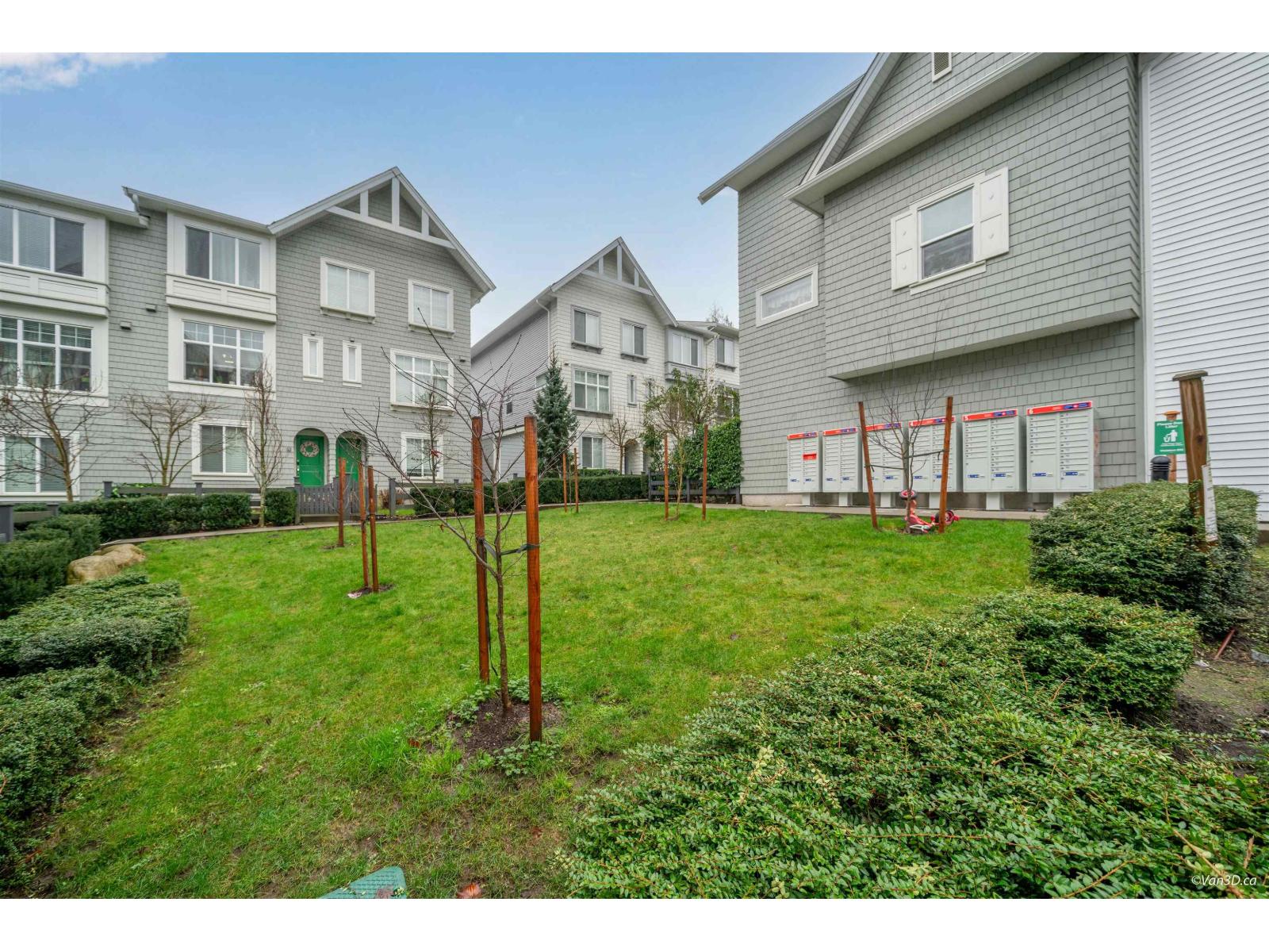 111 8168 136a Street, Surrey, British Columbia  V3M 3M4 - Photo 16 - R3121817