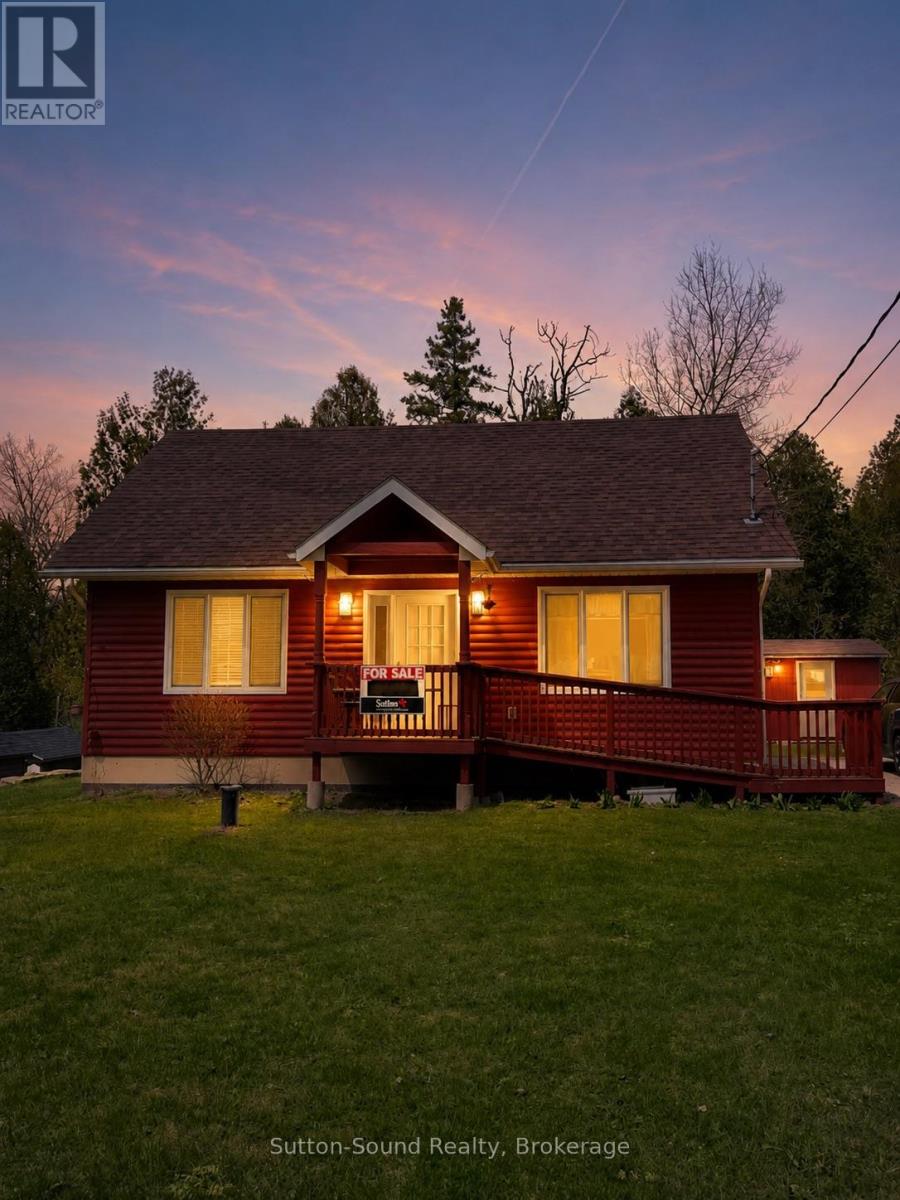 554 Stokes Bay Road, Northern Bruce Peninsula, Ontario  N0H 2M0 - Photo 2 - X12741950