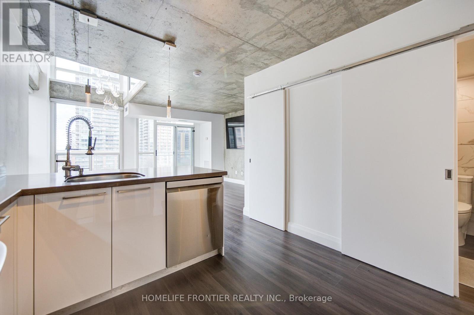 828 - 1029 King Street W, Toronto, Ontario  M6K 3M2 - Photo 15 - C13112358