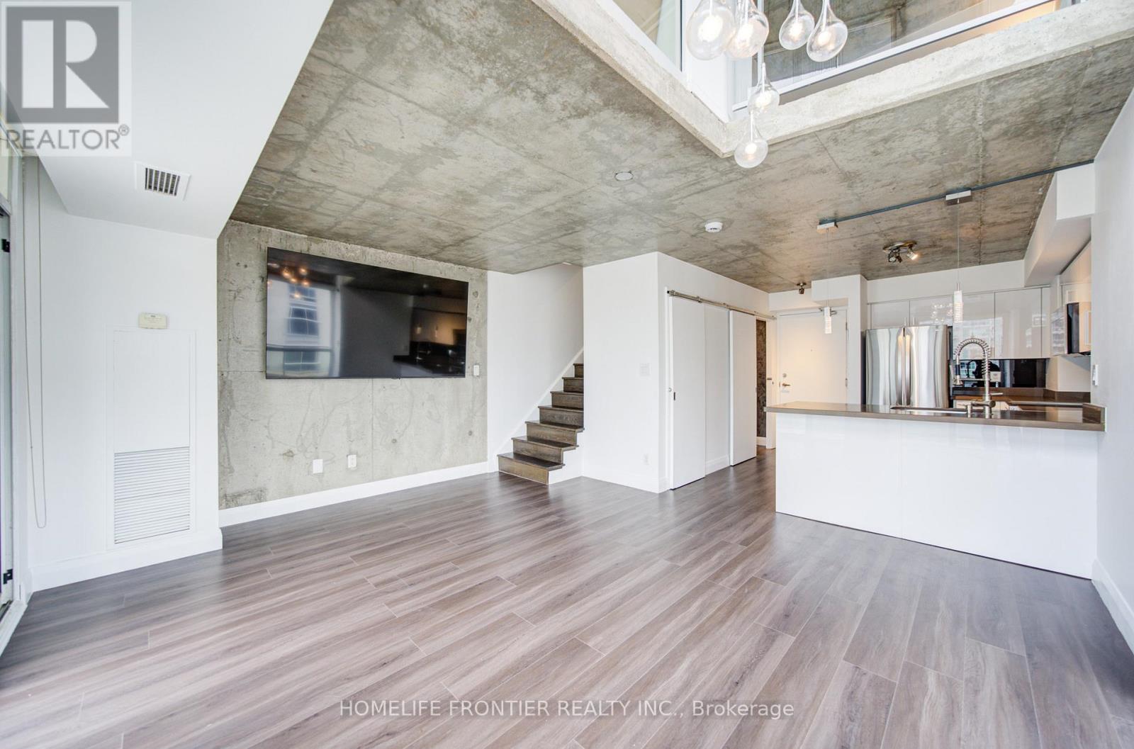 828 - 1029 King Street W, Toronto, Ontario  M6K 3M2 - Photo 21 - C13112358