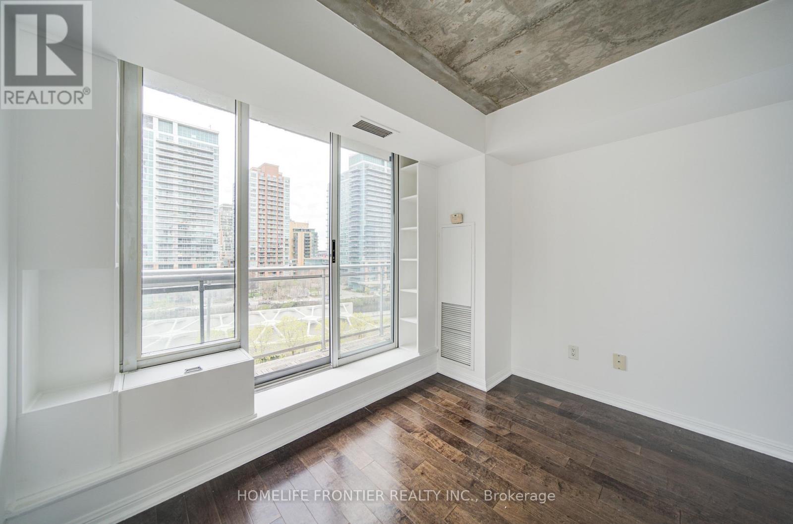 828 - 1029 King Street W, Toronto, Ontario  M6K 3M2 - Photo 32 - C13112358